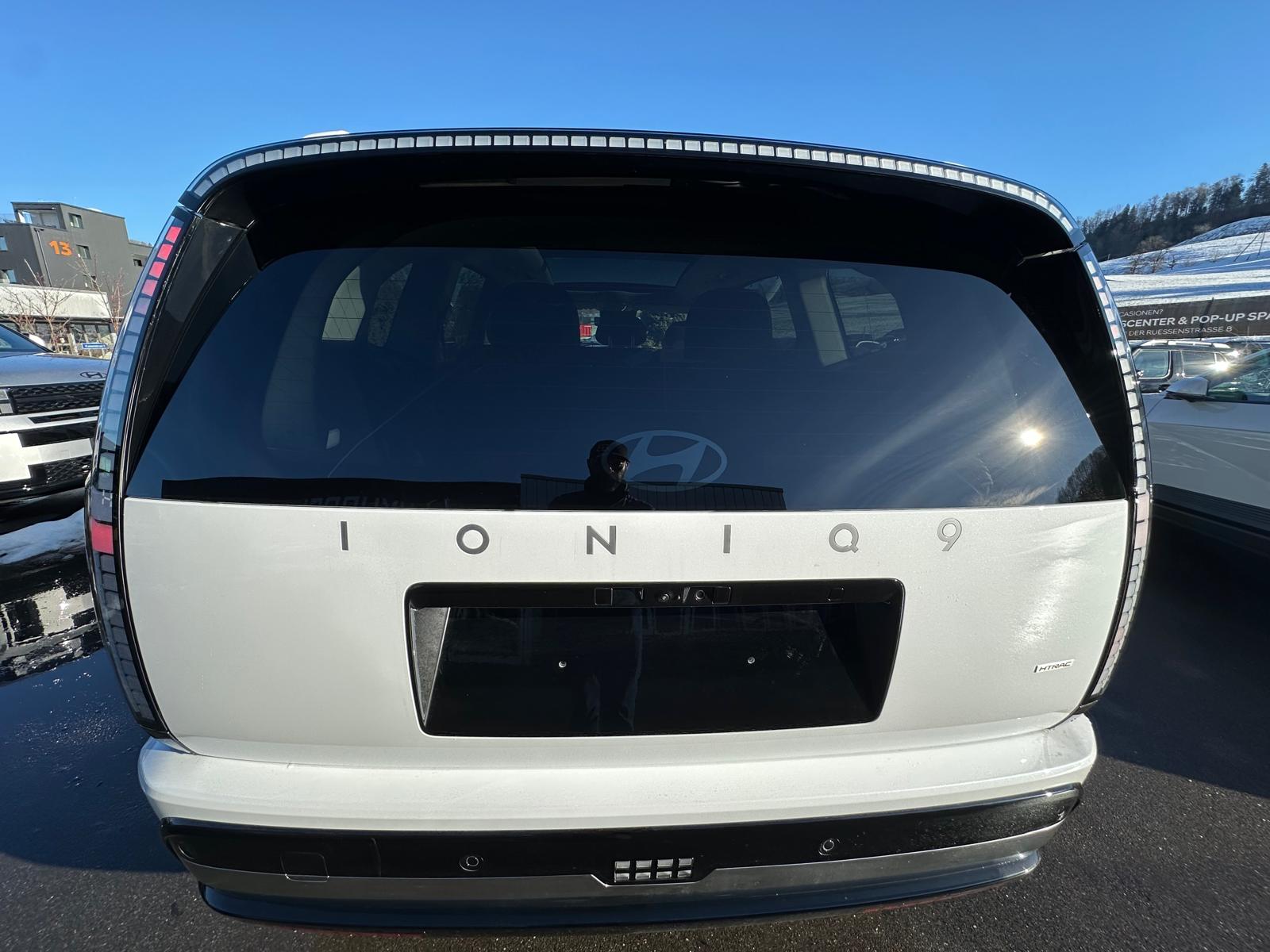 HYUNDAI Ioniq 9 110kWh Vertex Caligraphy 4WD-image-5