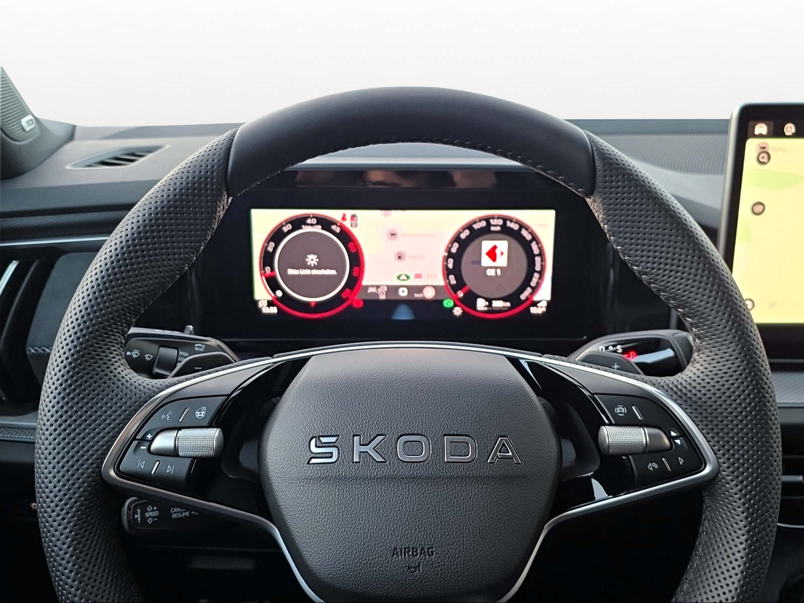 SKODA Kodiaq 2.0 TDI Sportline 4x4-image-4
