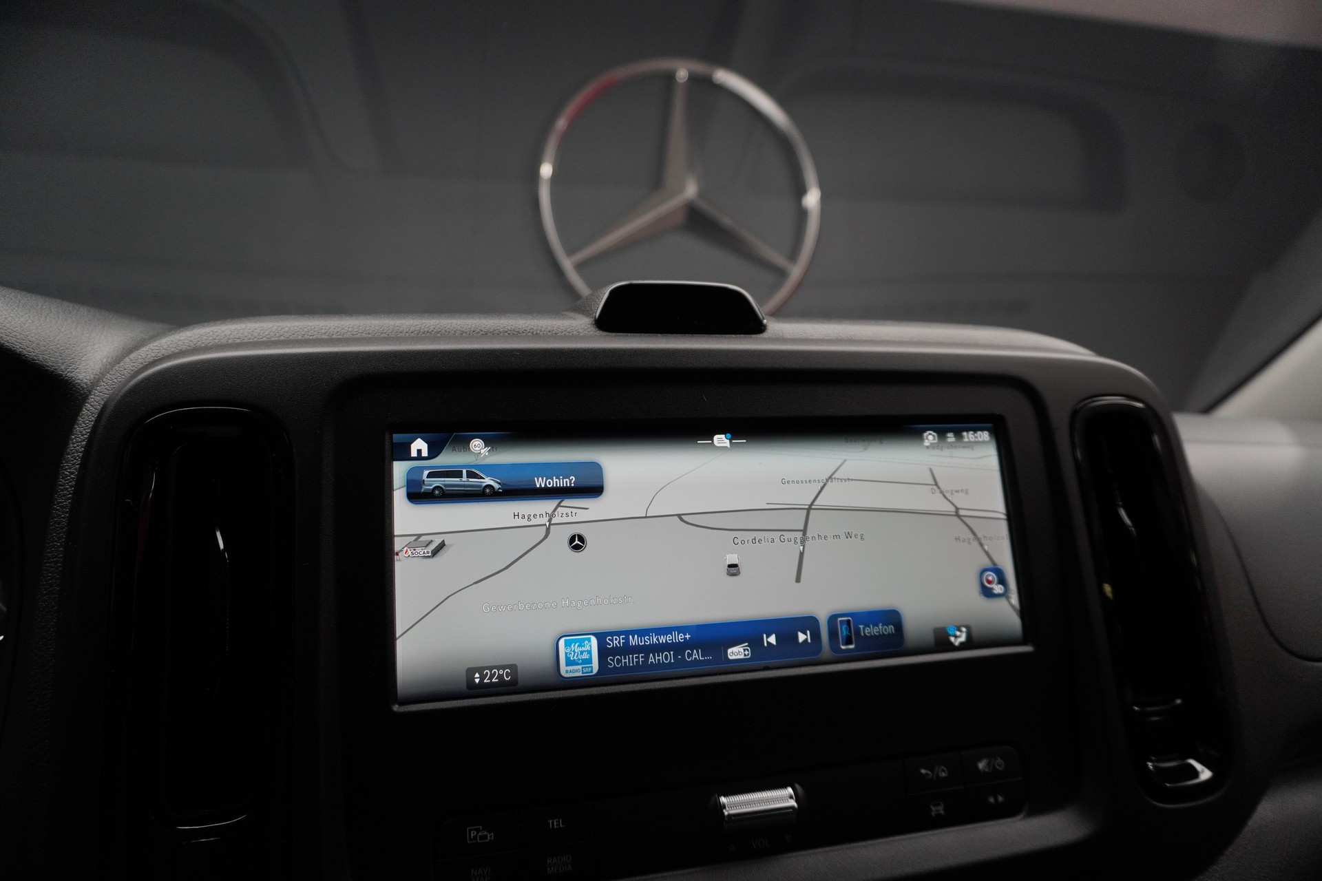 MERCEDES-BENZ Vito 114 KA PRO 4matic WORKER-image-9