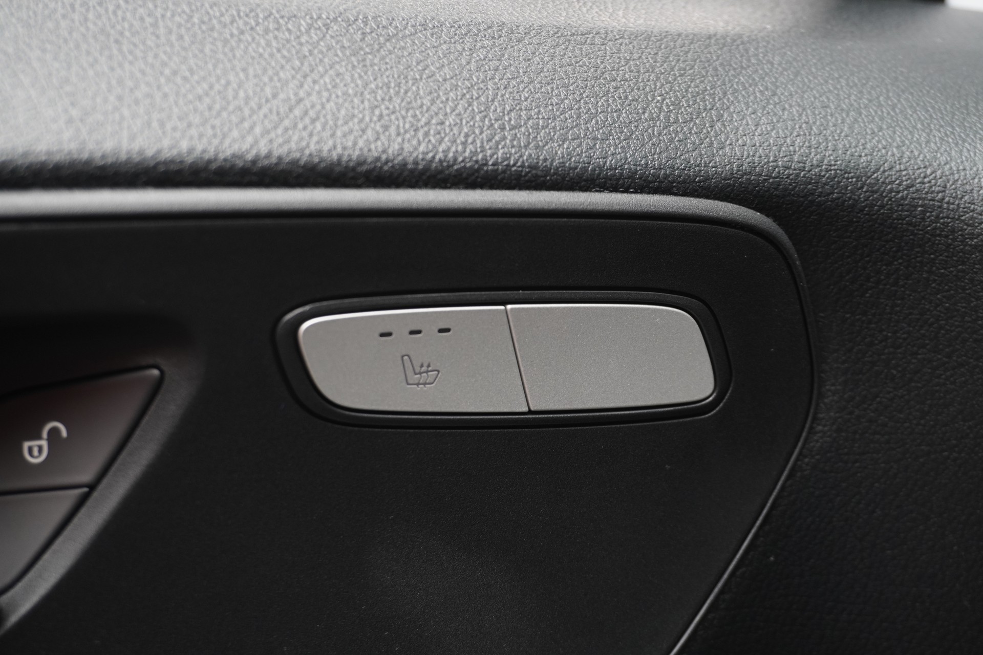 MERCEDES-BENZ Vito 114 KA PRO 4matic WORKER-image-5