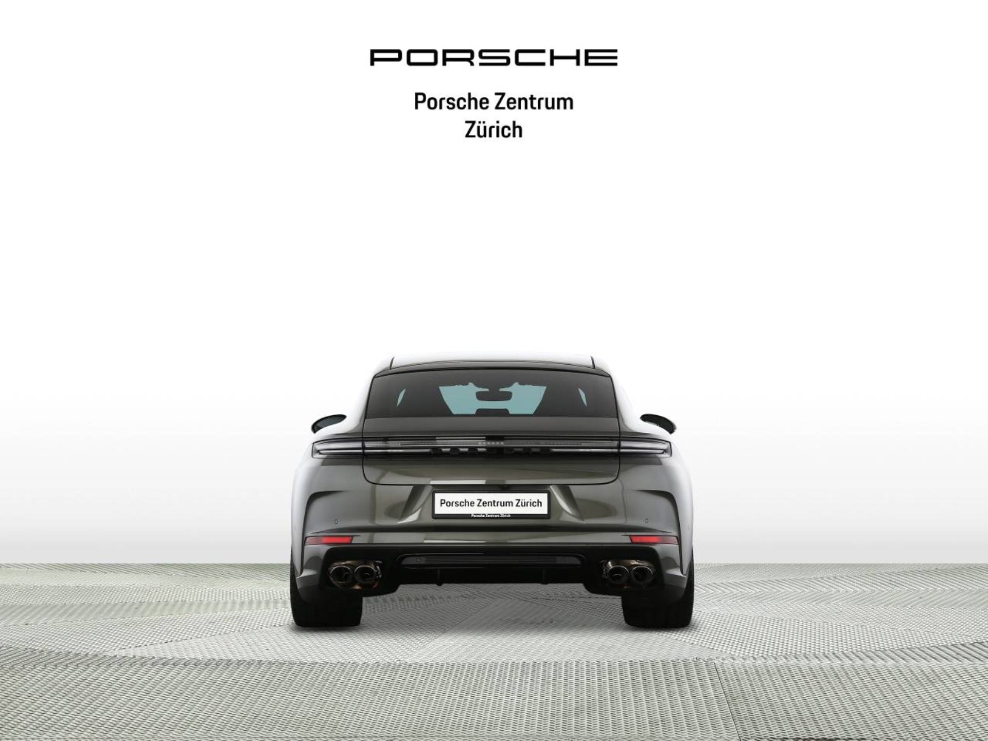 PORSCHE Panamera 4S E-Hybrid-image-7