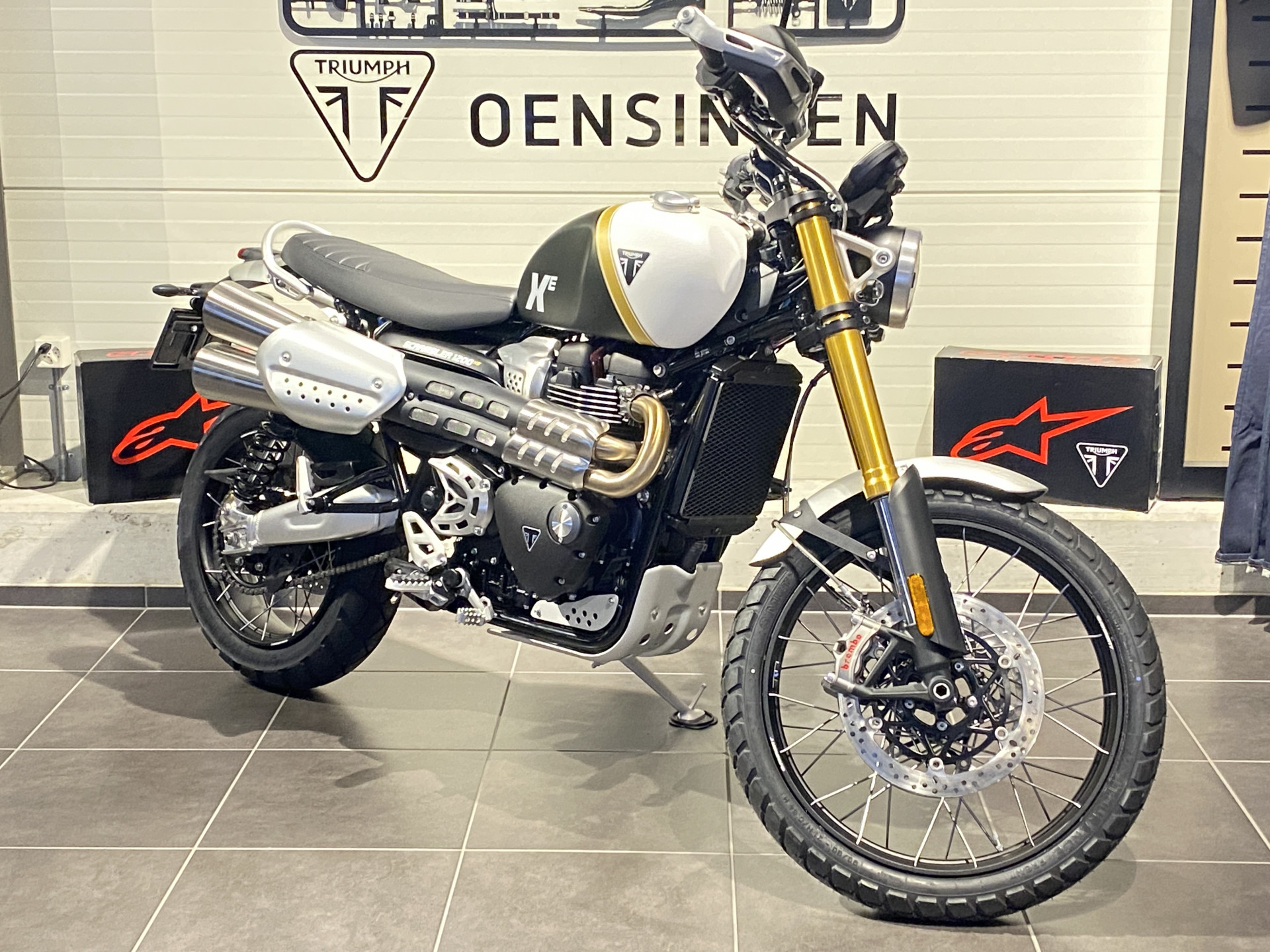 TRIUMPH Scrambler 1200 XE (4.49 % Power Leasing - Gültig bis 31.06.2026)-showroom-element-2