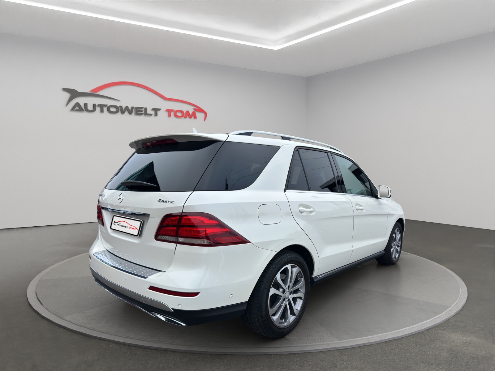 MERCEDES-BENZ GLE 350 d Executive 4Matic 9G-Tronic-image-4