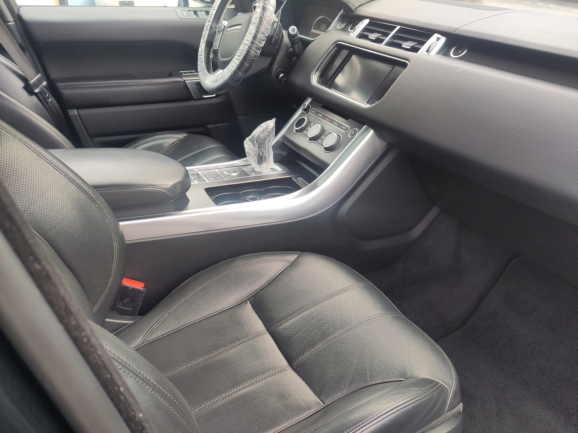 LAND ROVER Range Rover Sport 3.0 SDV6 Autobiography Automatic-image-6