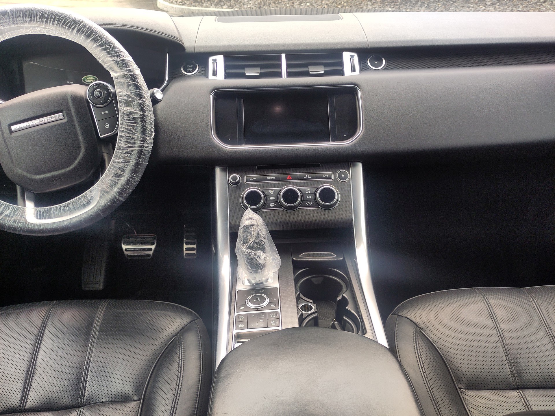 LAND ROVER Range Rover Sport 3.0 SDV6 Autobiography Automatic-image-9