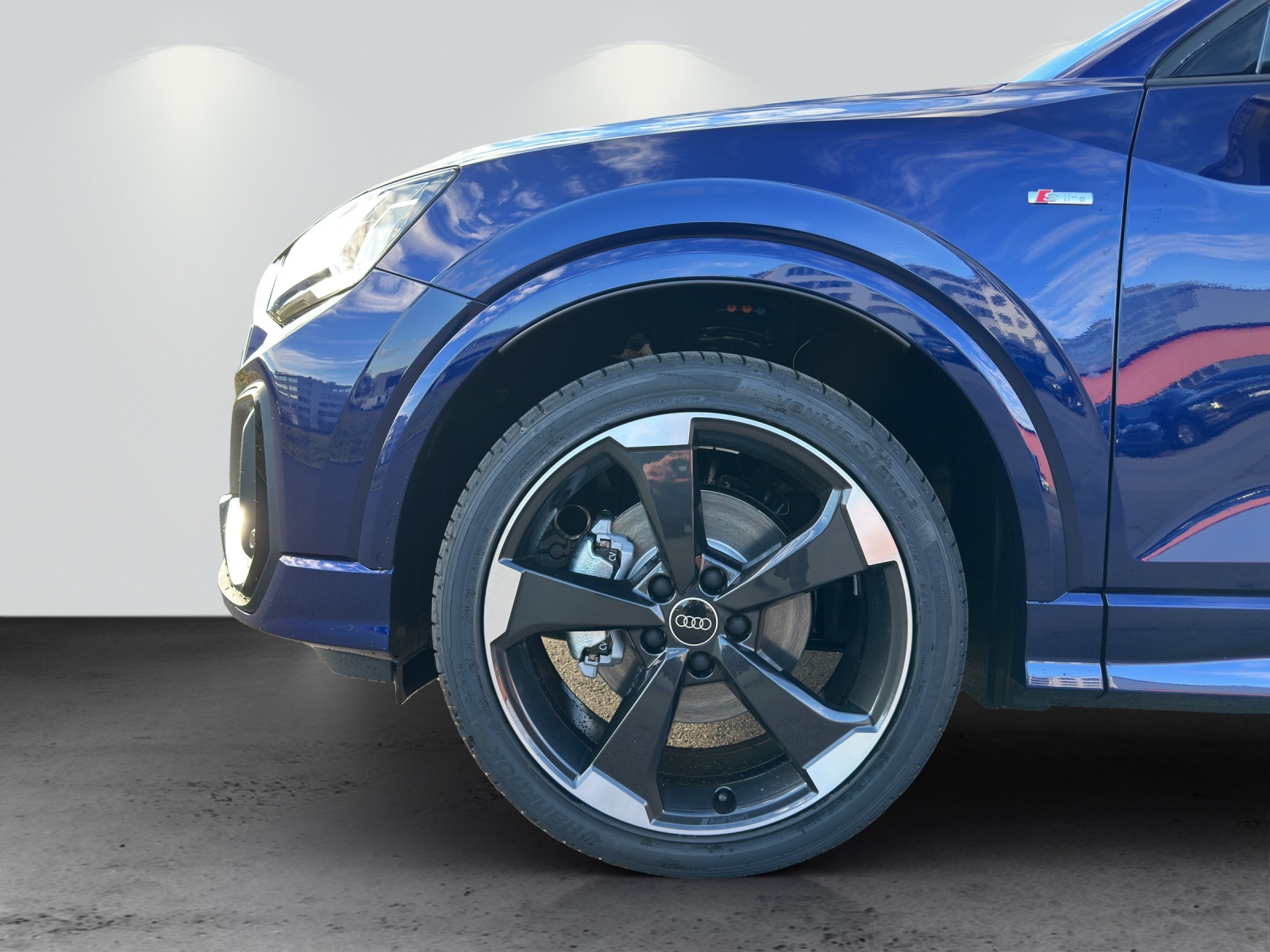 AUDI Q2 35 TFSI S line S-tronic-image-10