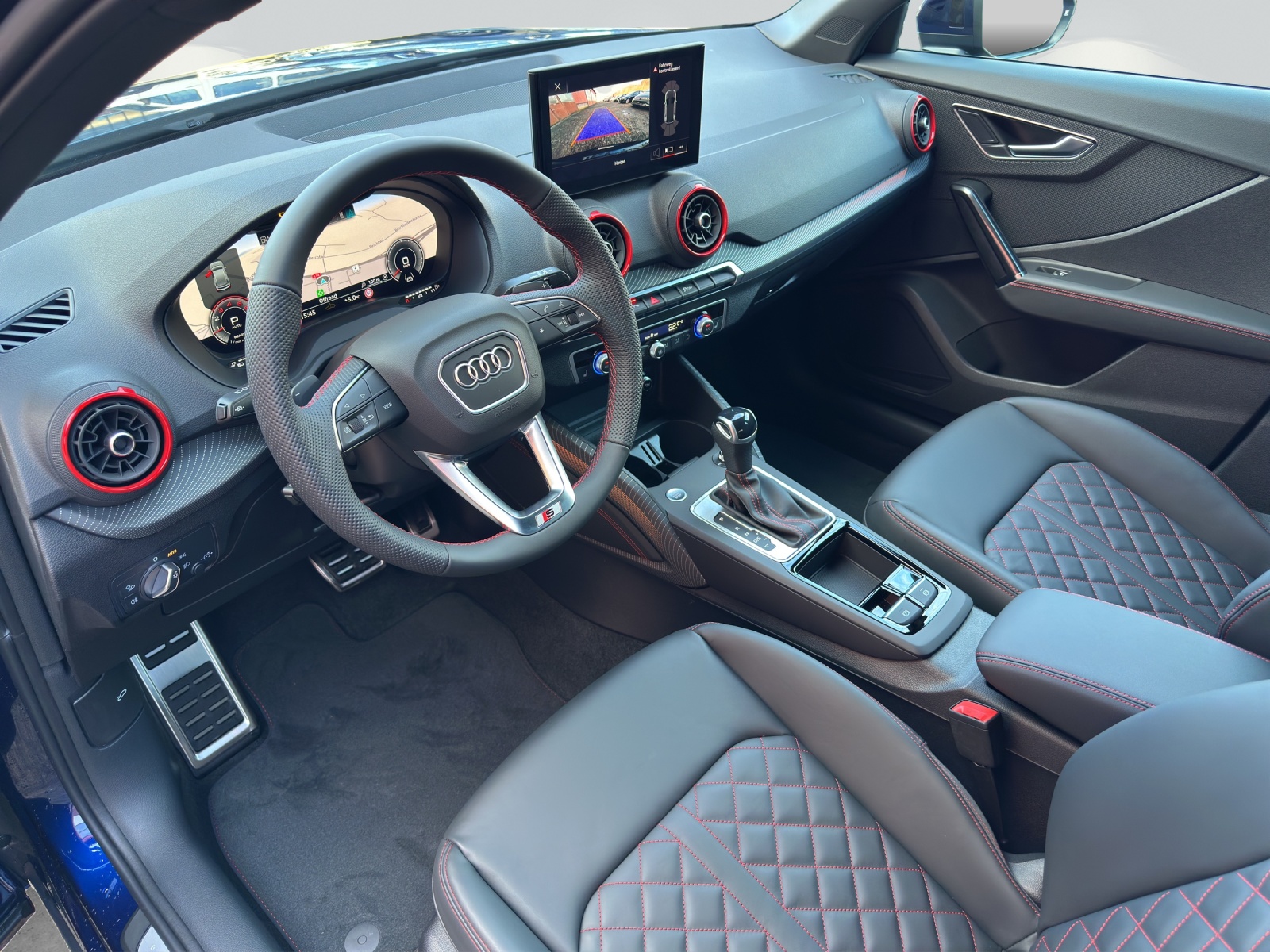 AUDI Q2 35 TFSI S line S-tronic-image-4