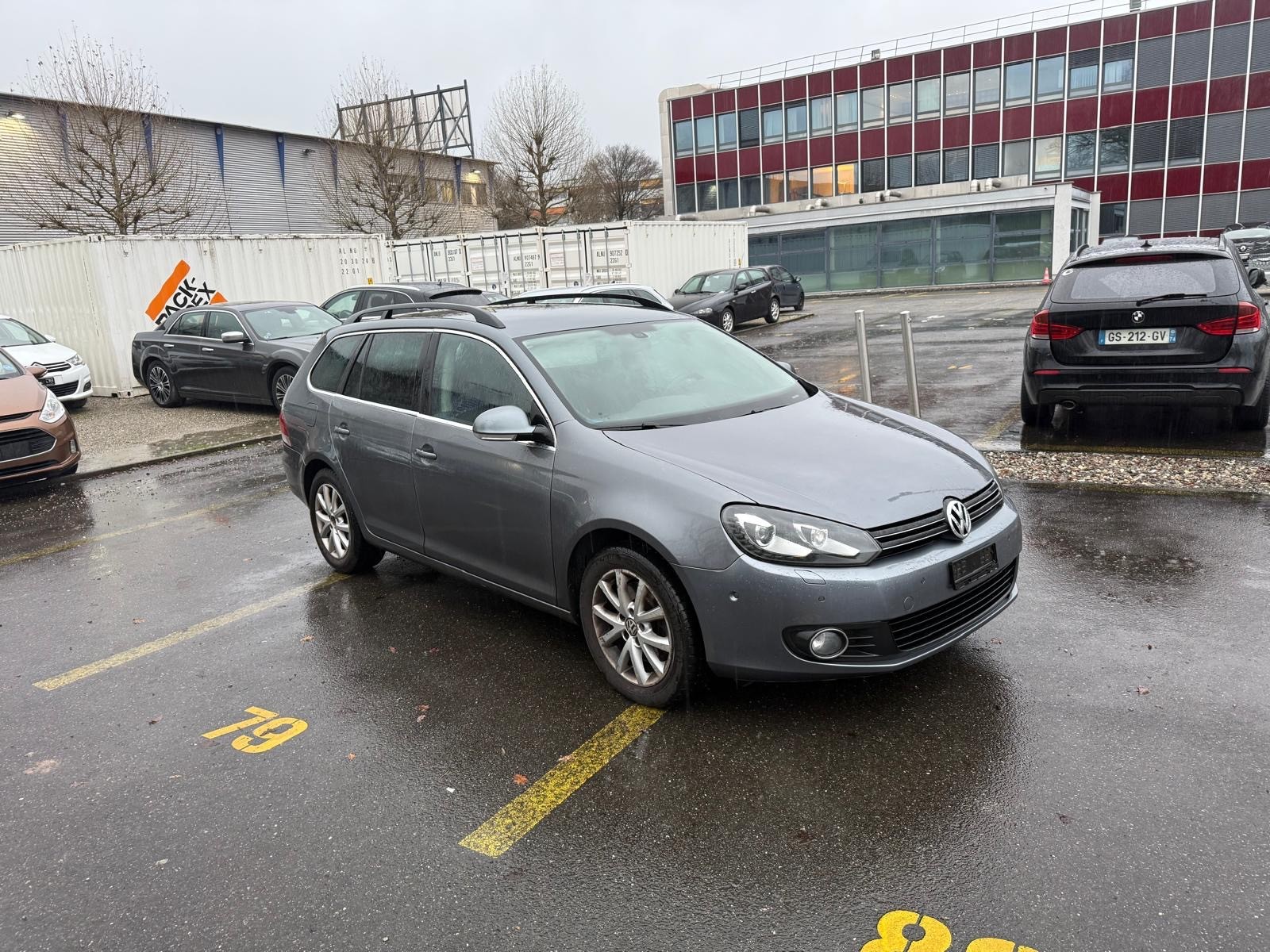 VW Golf Variant 2.0 TDI Comfortline DSG-image-2