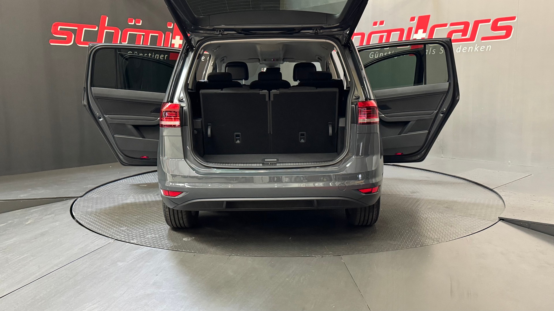 VW Touran 1.5 TSI EVO Comfortline DSG-image-5