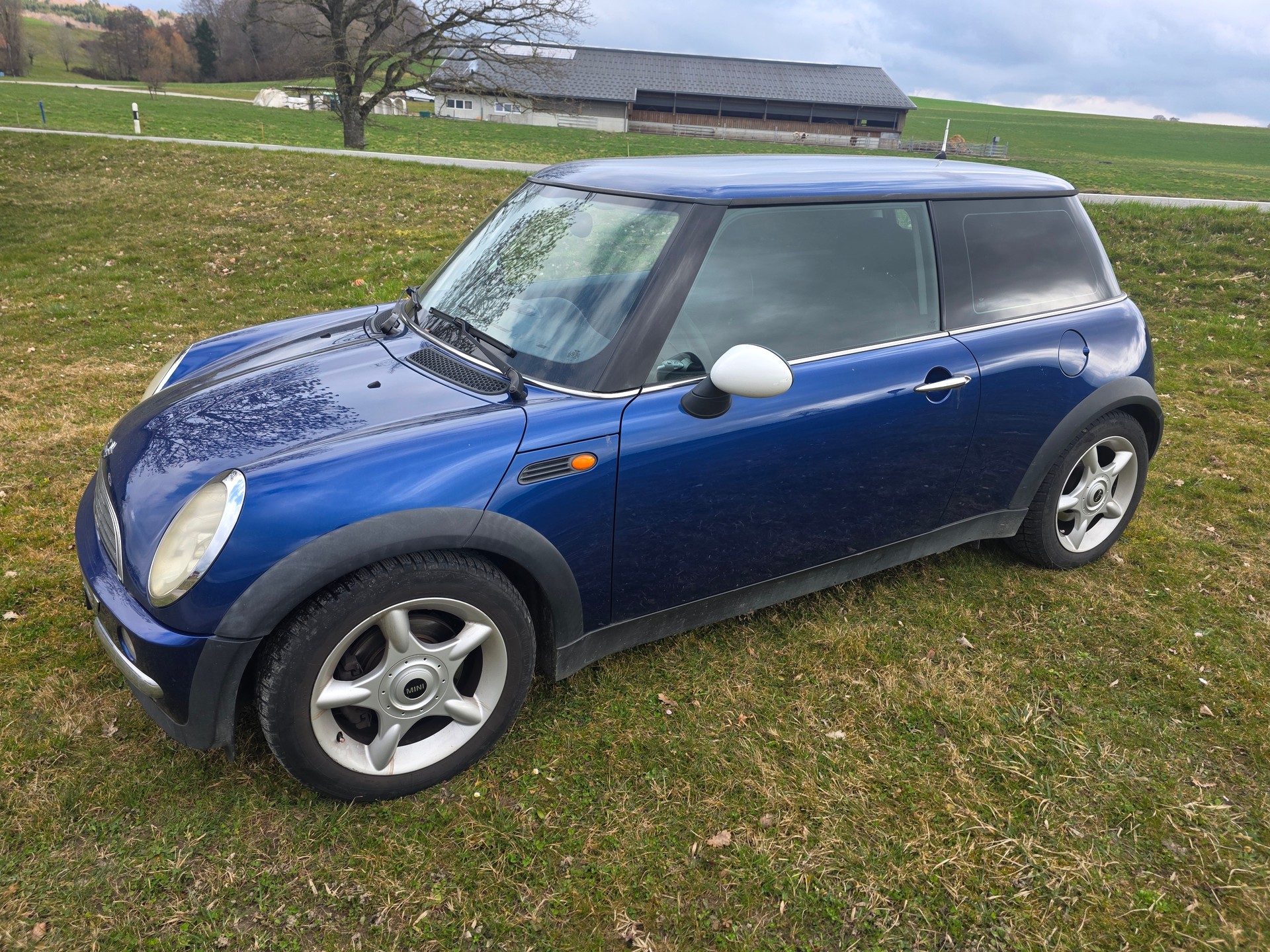 MINI Cooper-image-1