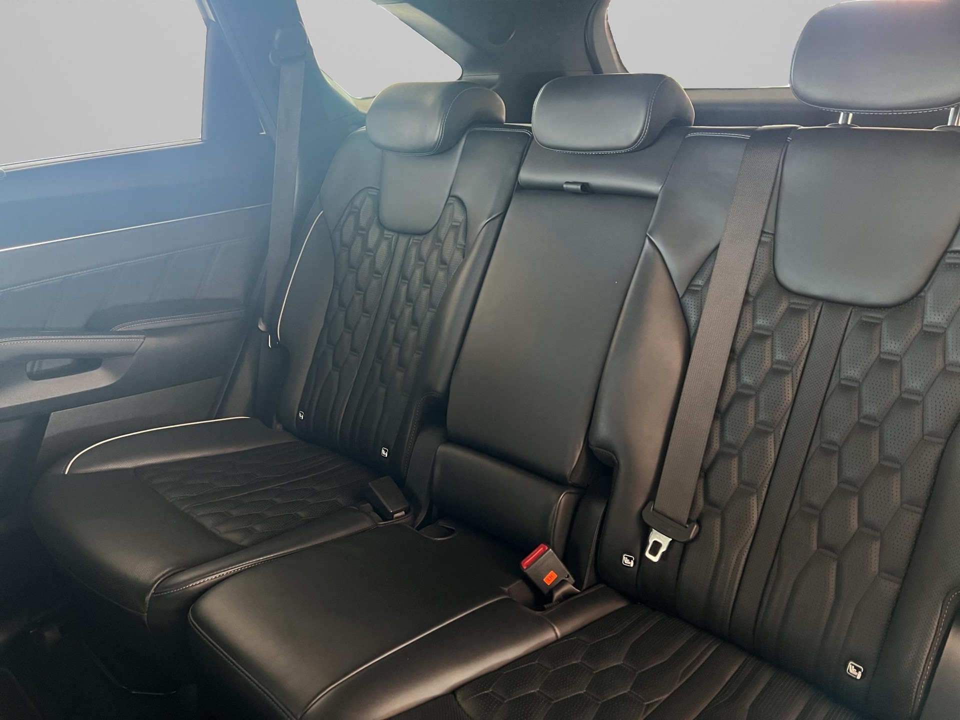 KIA Sorento 1.6 T-GDi Hybrid Style-image-11