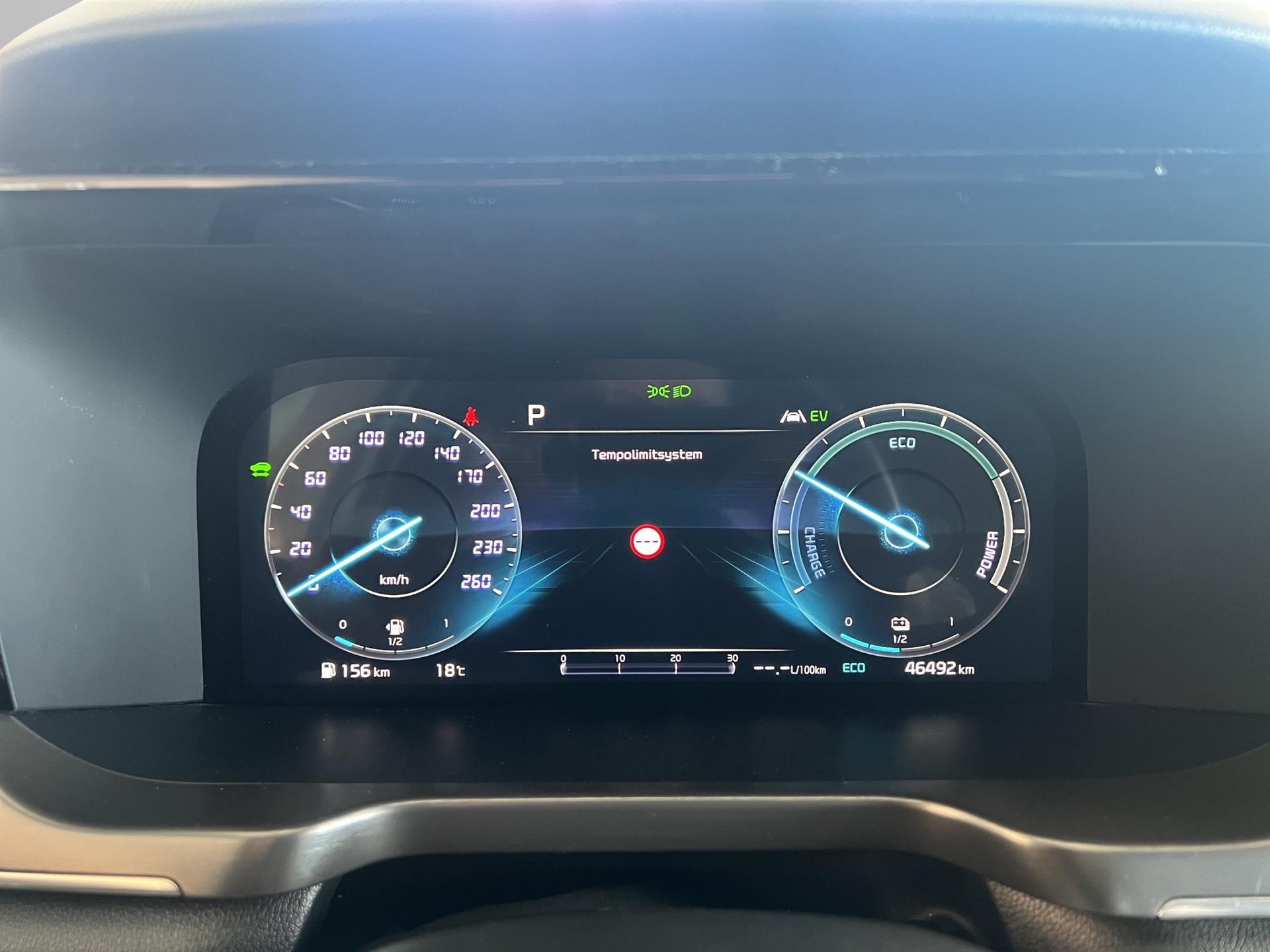 KIA Sorento 1.6 T-GDi Hybrid Style-image-16
