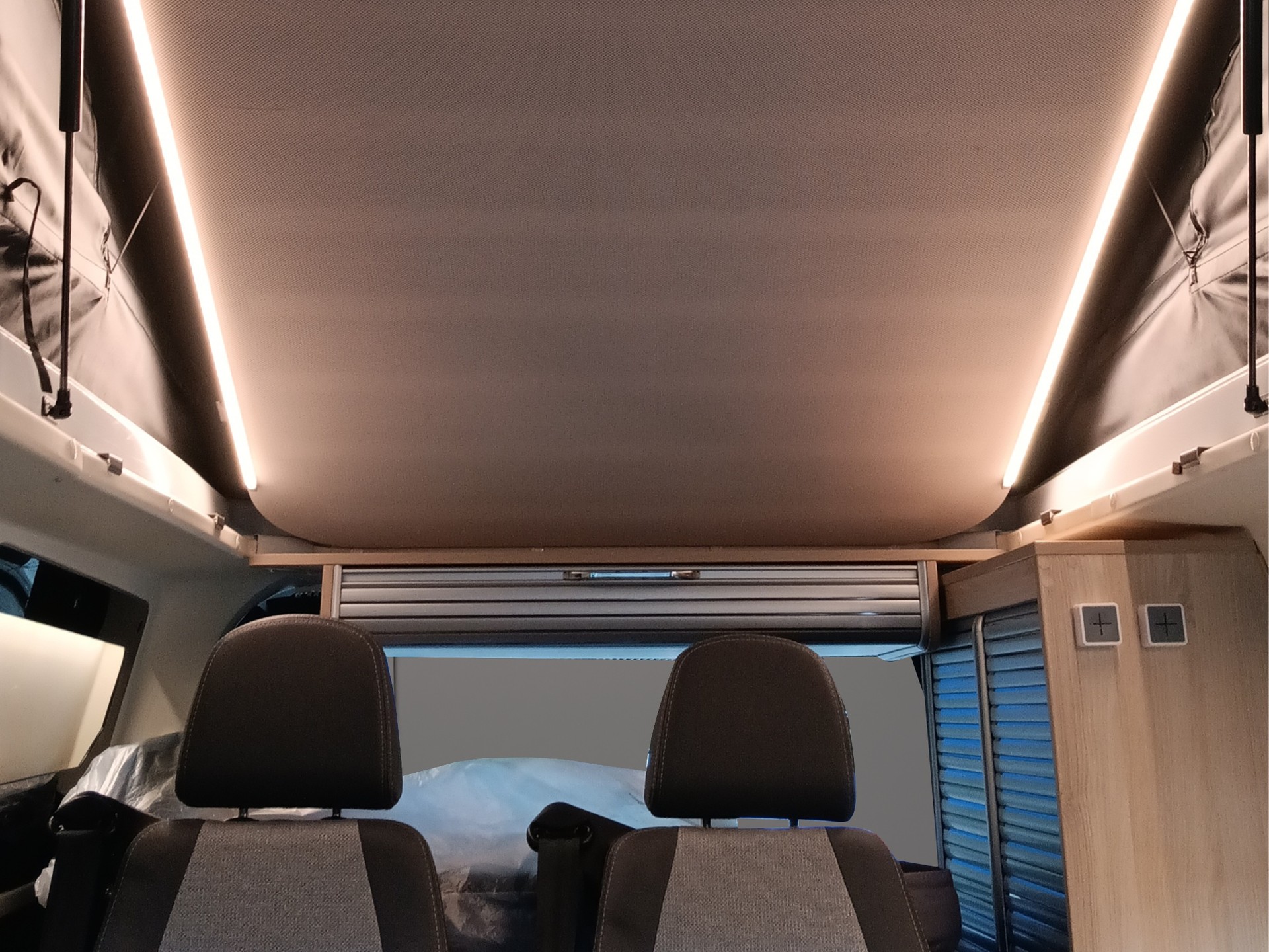 FORD Transit Custom Dreamer-image-22