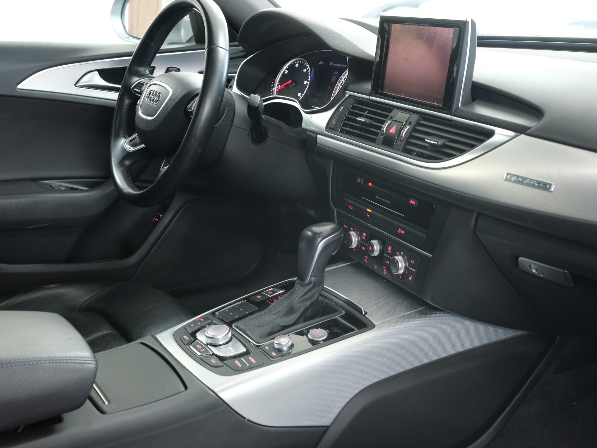 AUDI A6 Limousine 3.0 TDI V6 quattro S-tronic-image-21