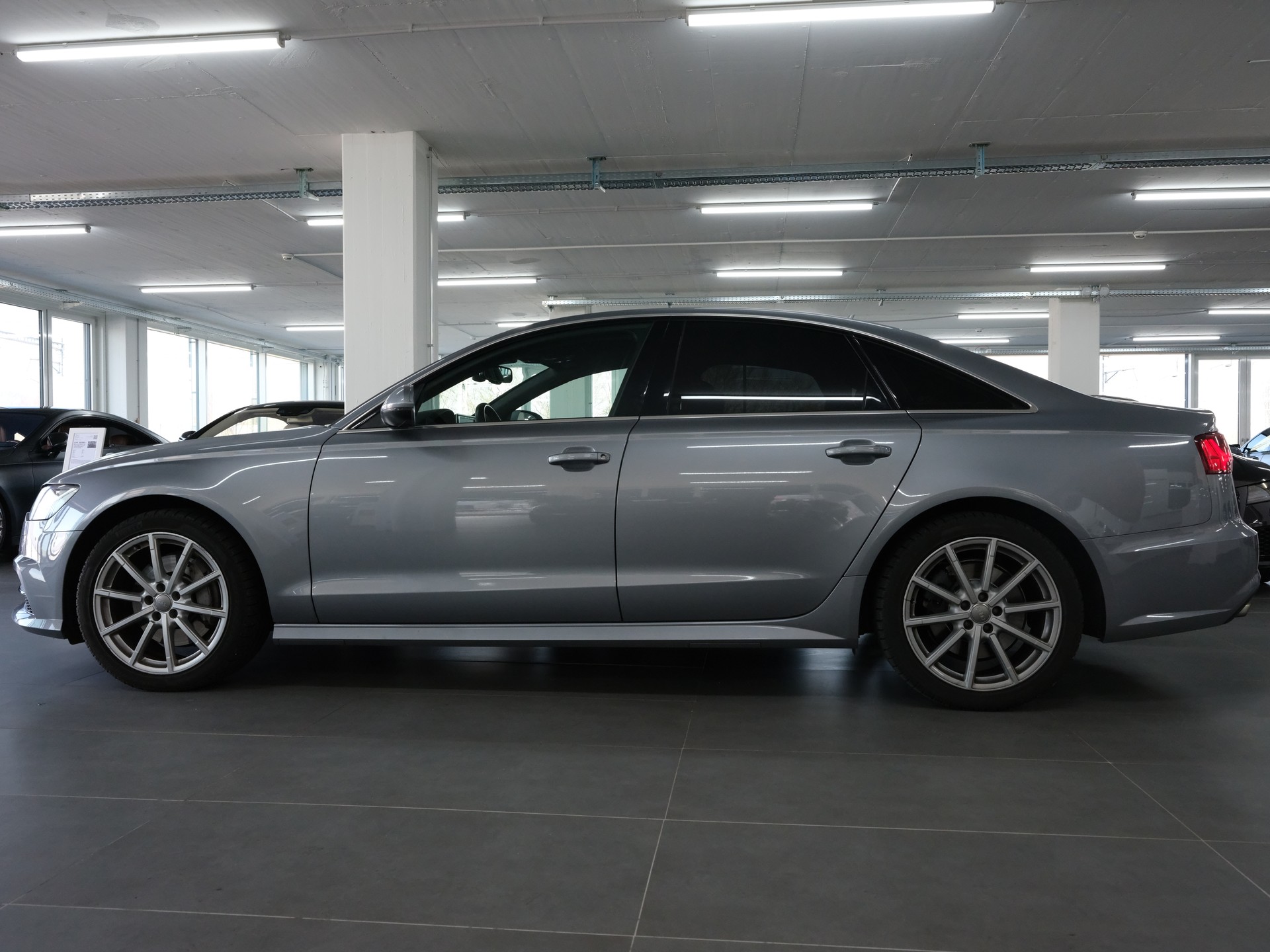 AUDI A6 Limousine 3.0 TDI V6 quattro S-tronic-image-5