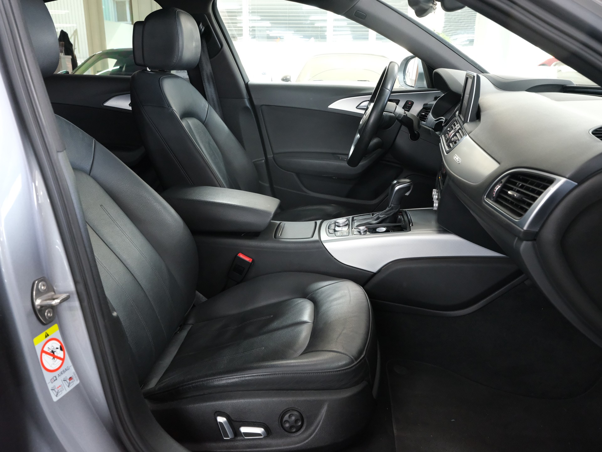 AUDI A6 Limousine 3.0 TDI V6 quattro S-tronic-image-20