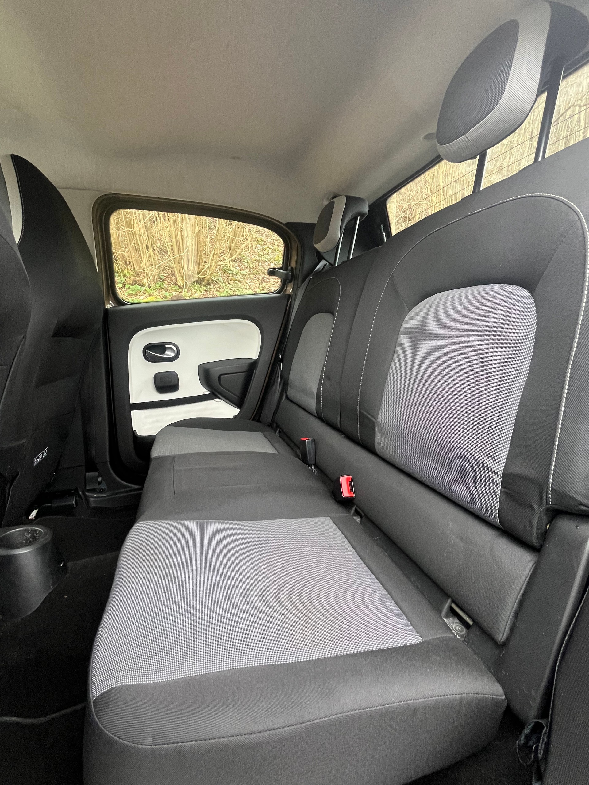 RENAULT Twingo 0.9 Zen-image-8