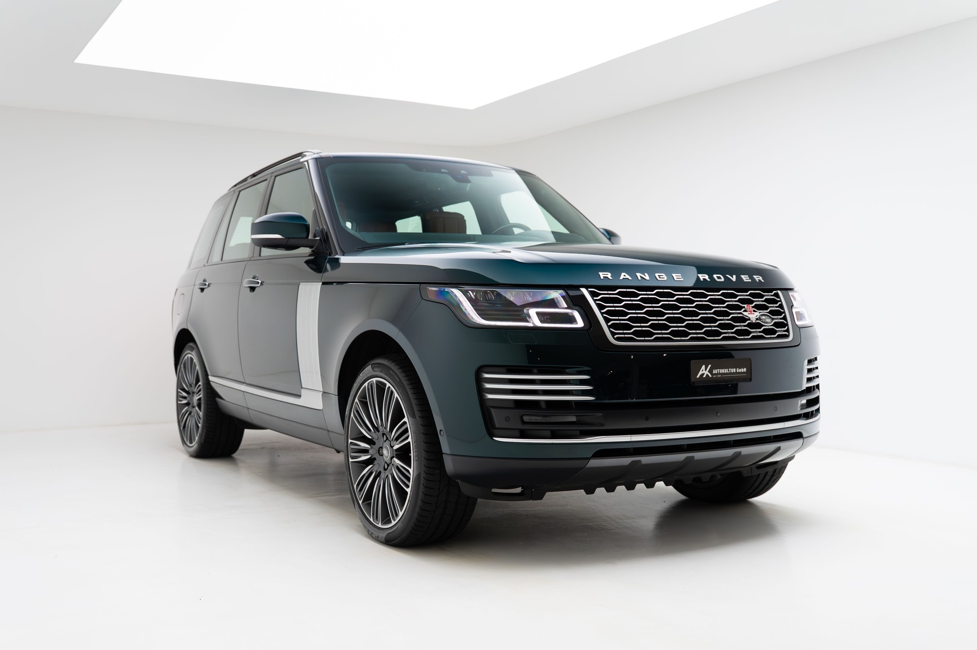 LAND ROVER Range Rover 5.0 V8 SC Autobiography-showroom-element-3