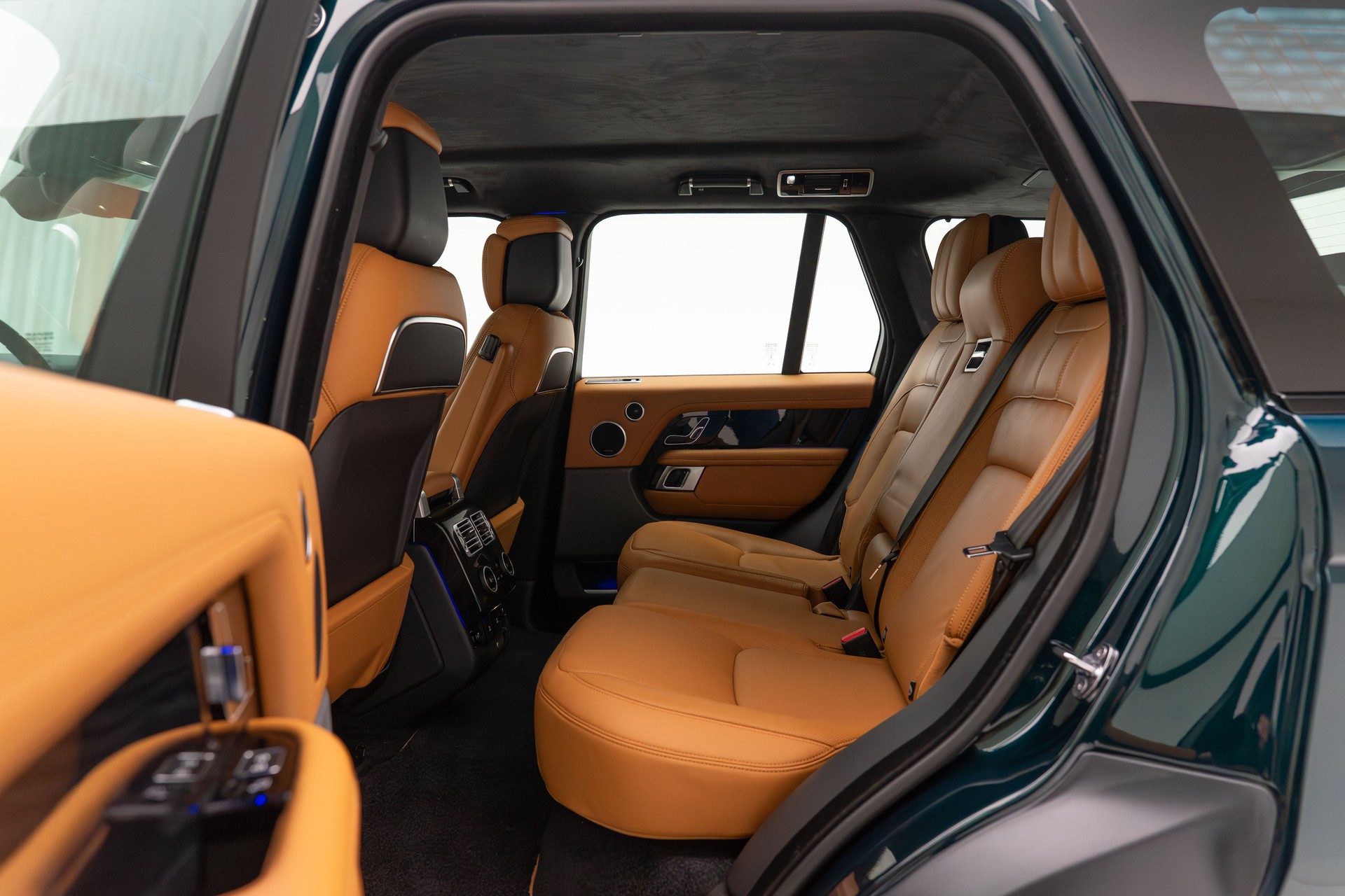 LAND ROVER Range Rover 5.0 V8 SC Autobiography-image-19