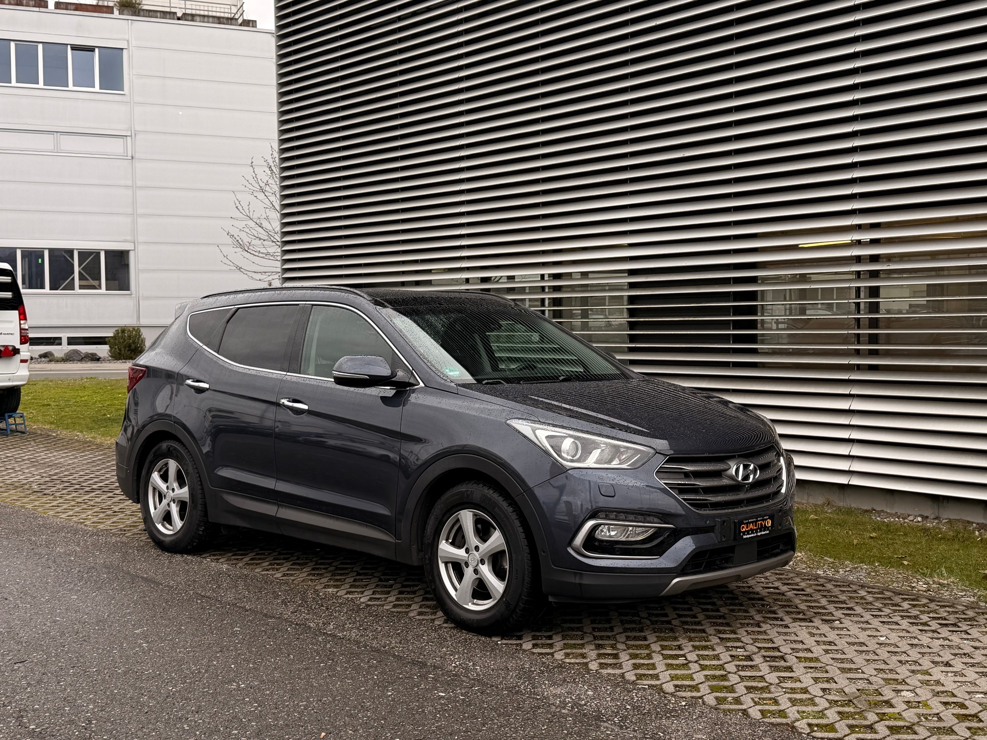 HYUNDAI Santa Fe 2.2 CRDI Vertex 4WD Automatic-image-4