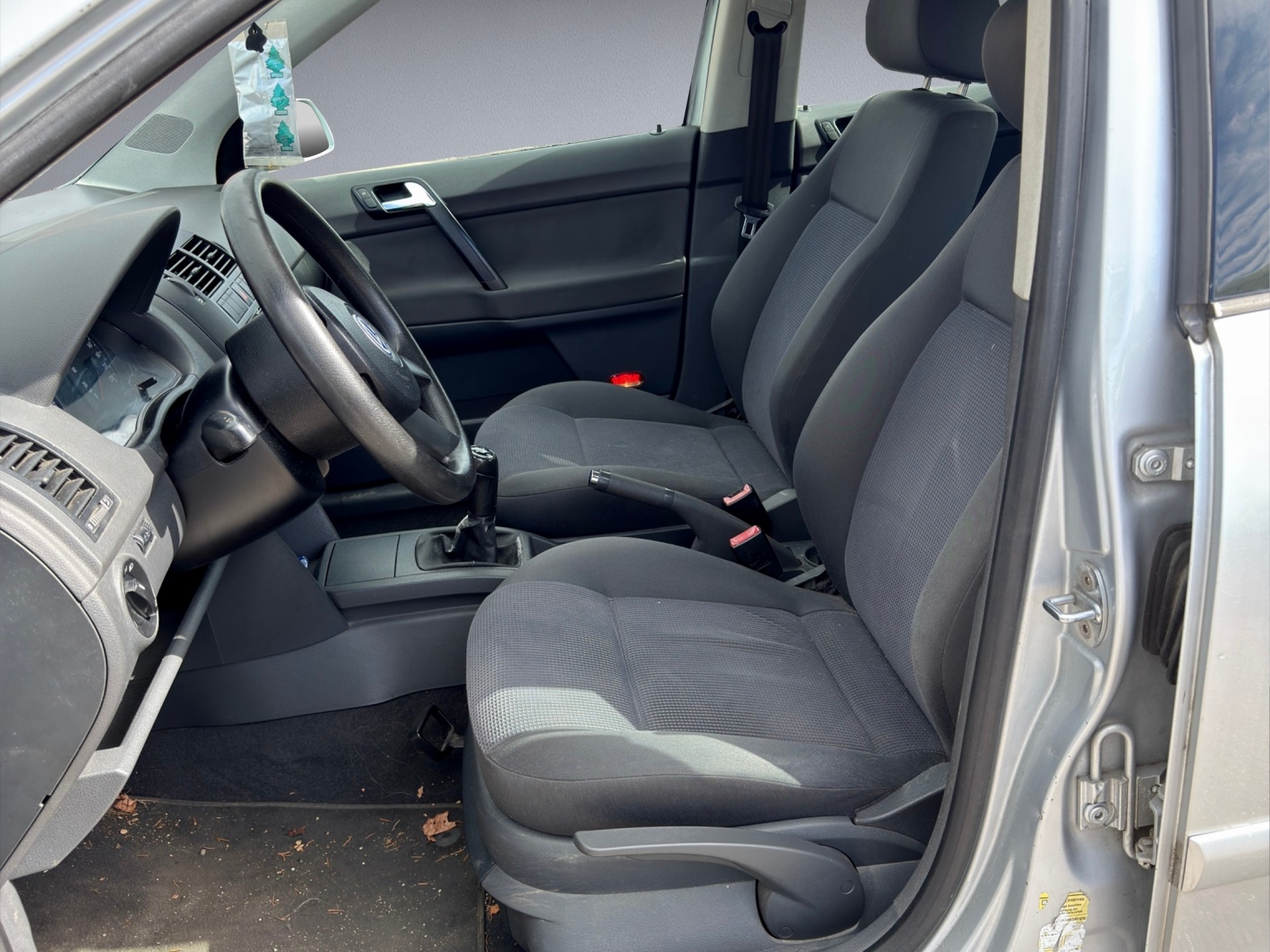 VW Polo 1.2 12V Highline-image-9