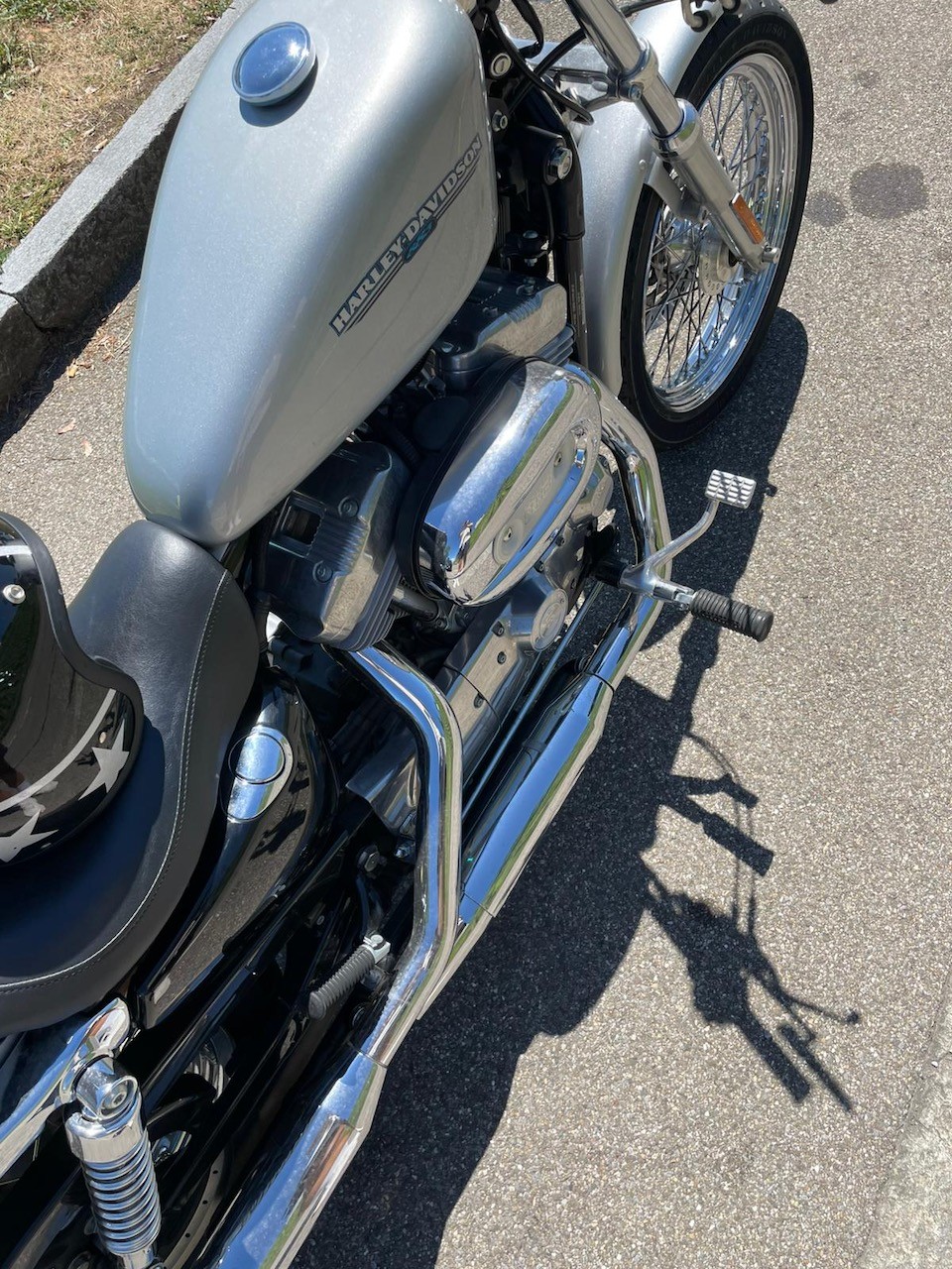 HARLEY-DAVIDSON XL883L-image-2