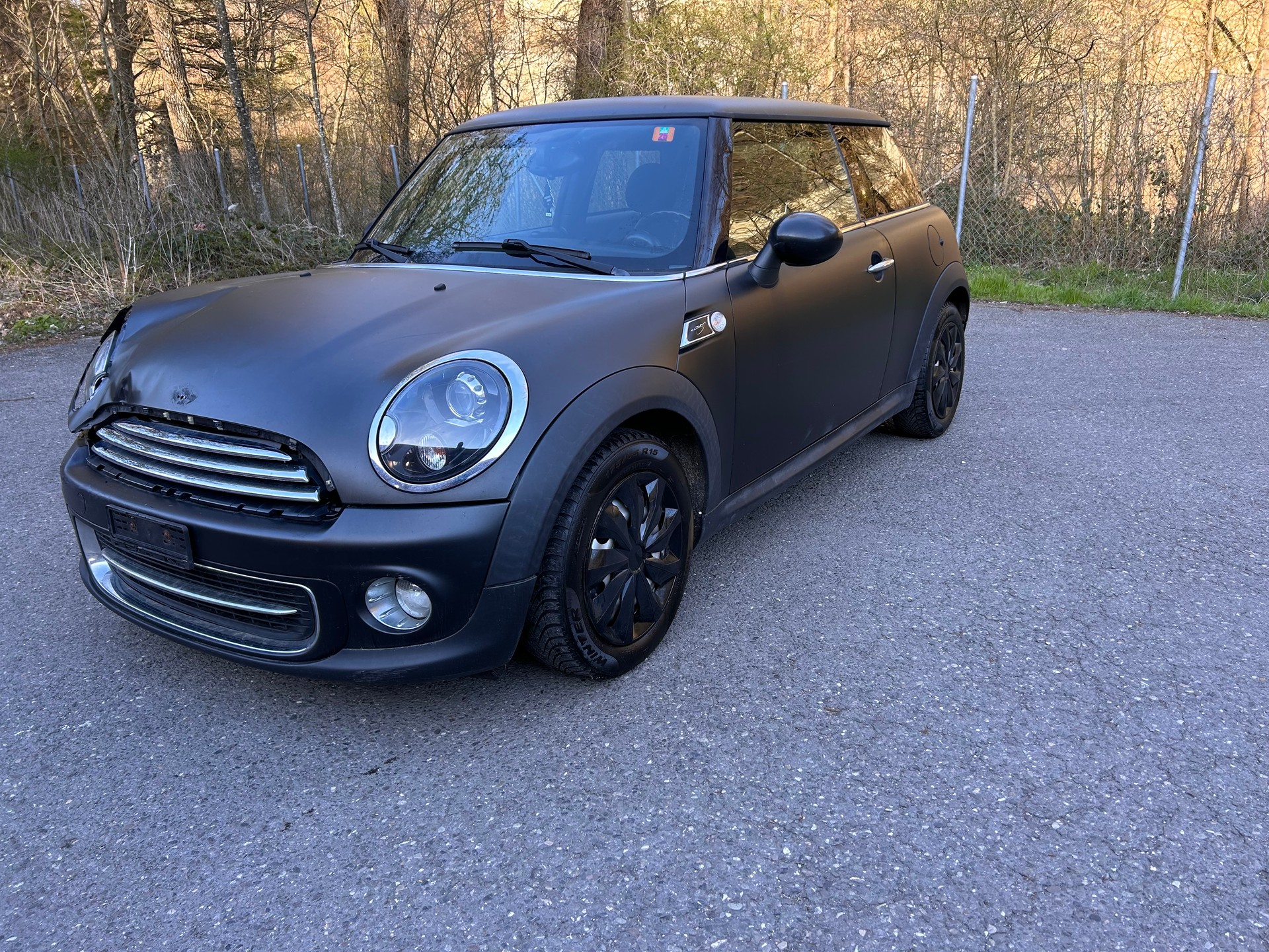 MINI Cooper-image-1