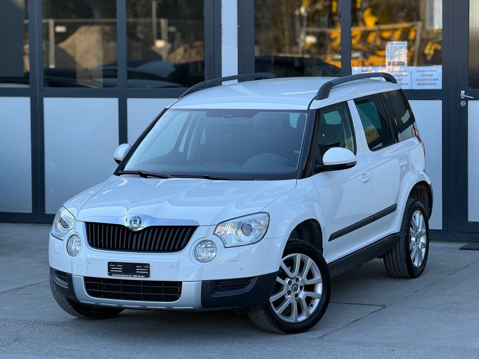 SKODA Yeti 1.8 TSI Elegance 4x4-image-0