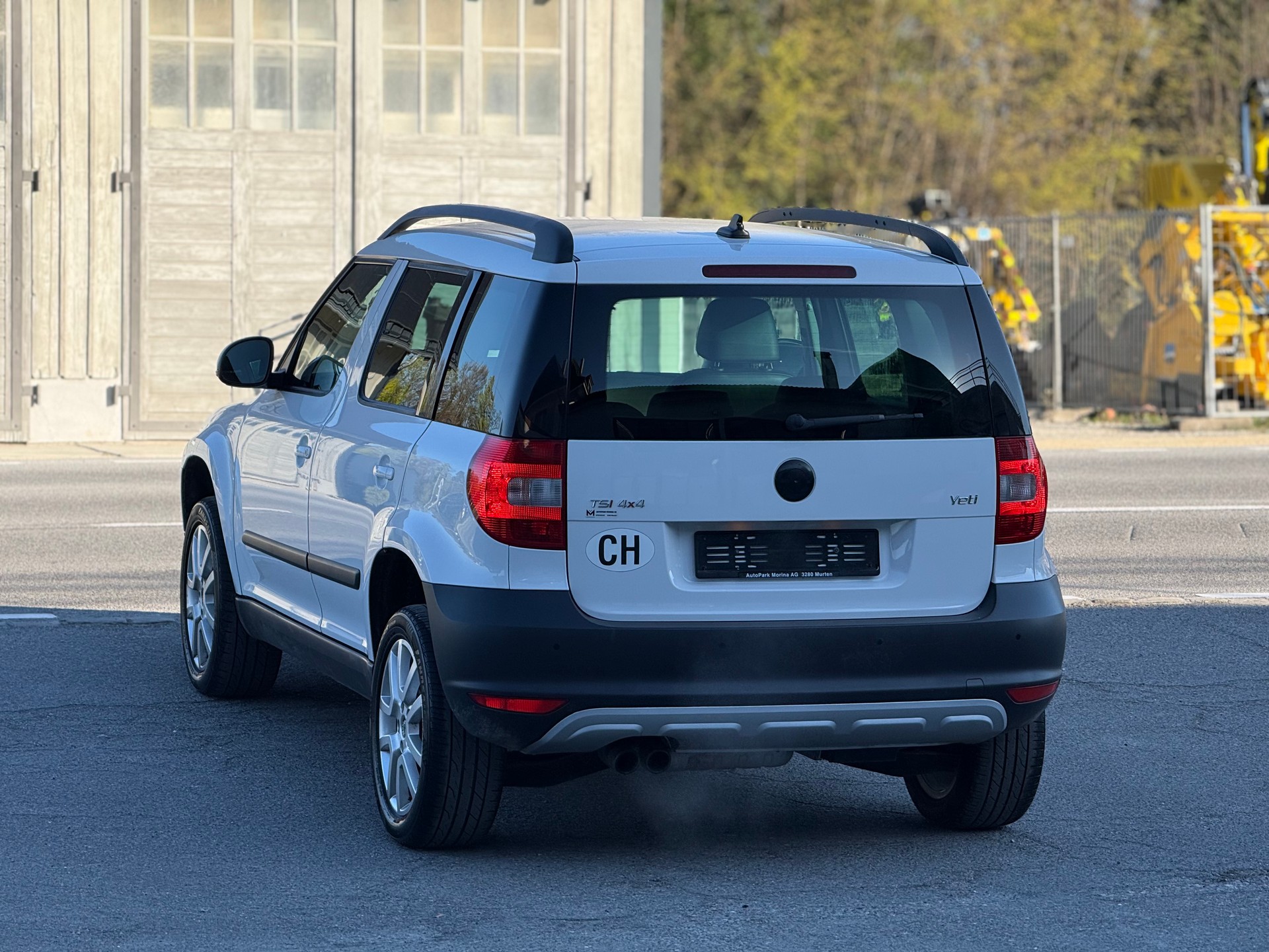SKODA Yeti 1.8 TSI Elegance 4x4-image-6