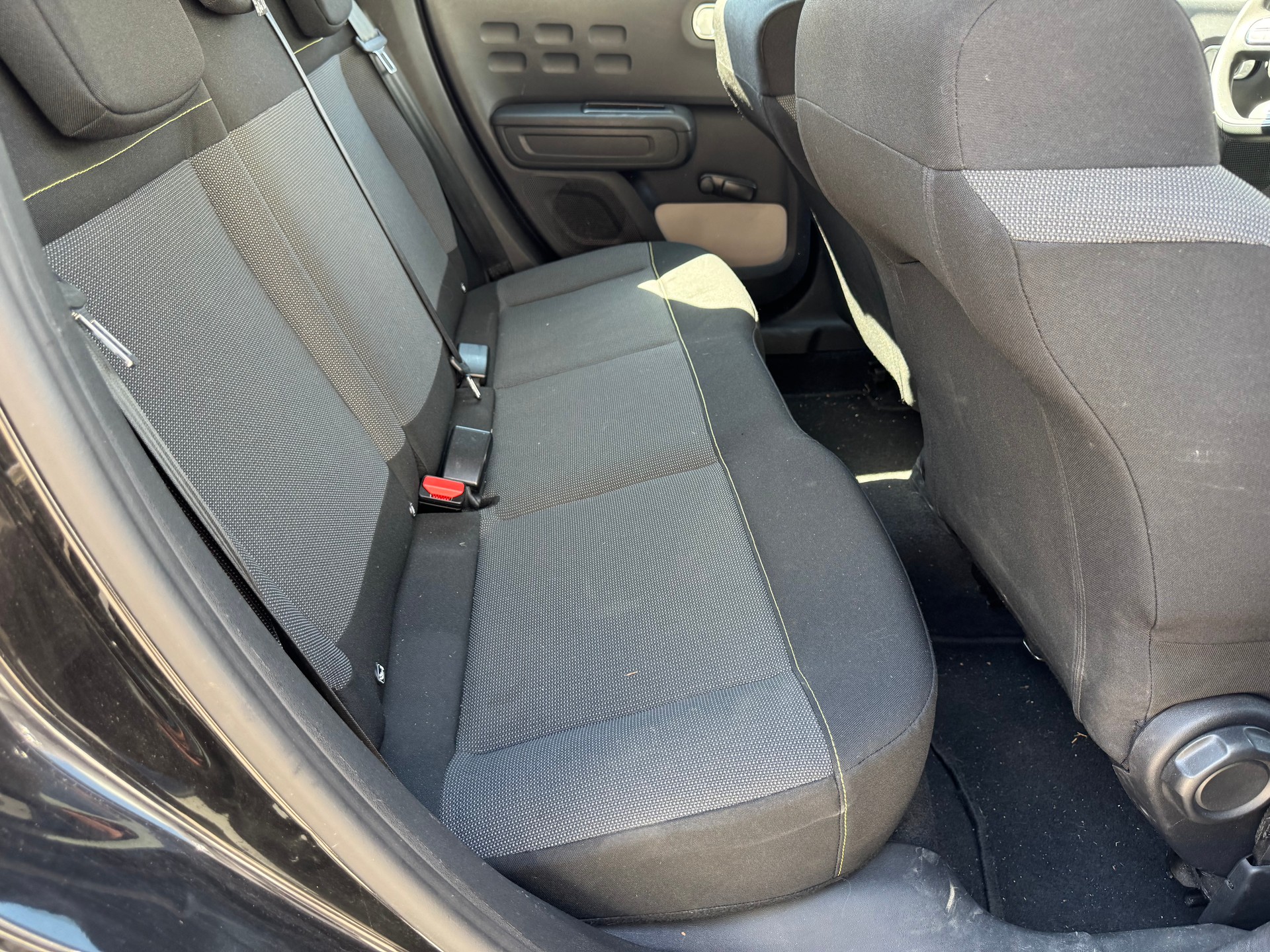 CITROEN C3 1.2i PureTech Shine-image-7
