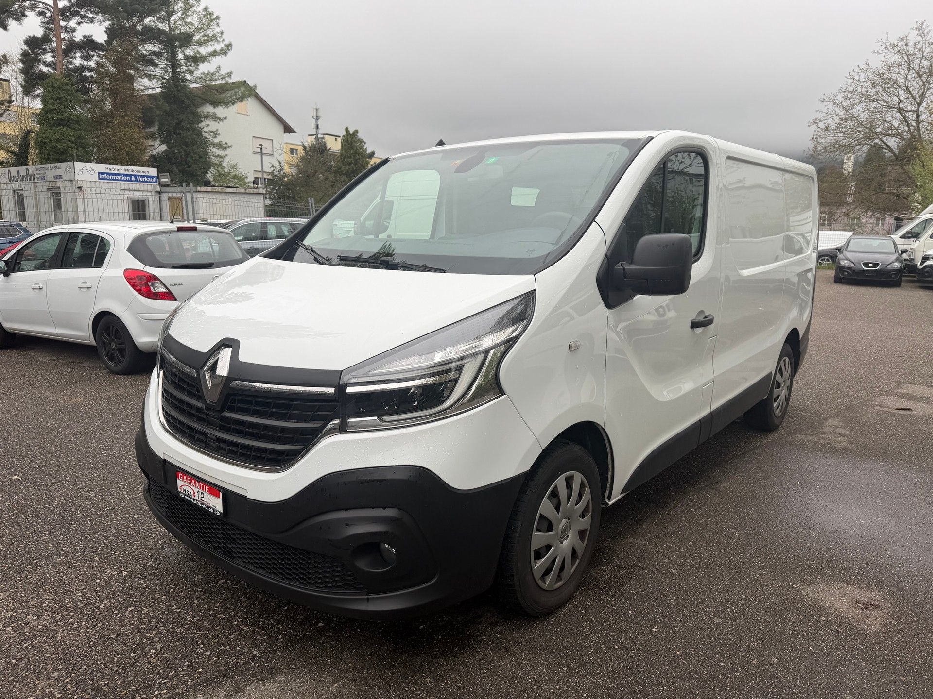 RENAULT Trafic 2.0 dCi 120 3.0t Business L1H1 * 03x Sitze * Klimaanlage * Tempomat * PDC H * RF-Kamera * Frisch Ab MFK-image-0