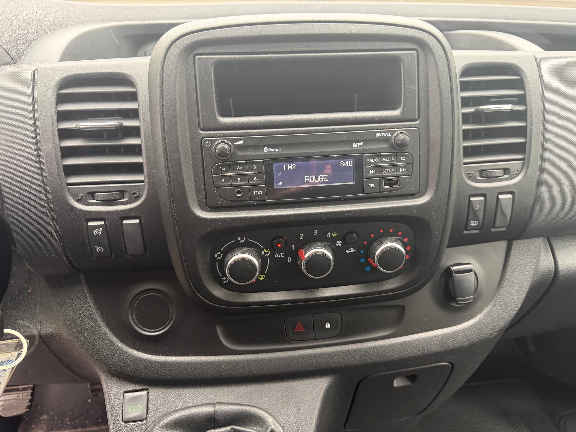 RENAULT Trafic 2.0 dCi 120 3.0t Business L1H1 * 03x Sitze * Klimaanlage * Tempomat * PDC H * RF-Kamera * Frisch Ab MFK-image-6