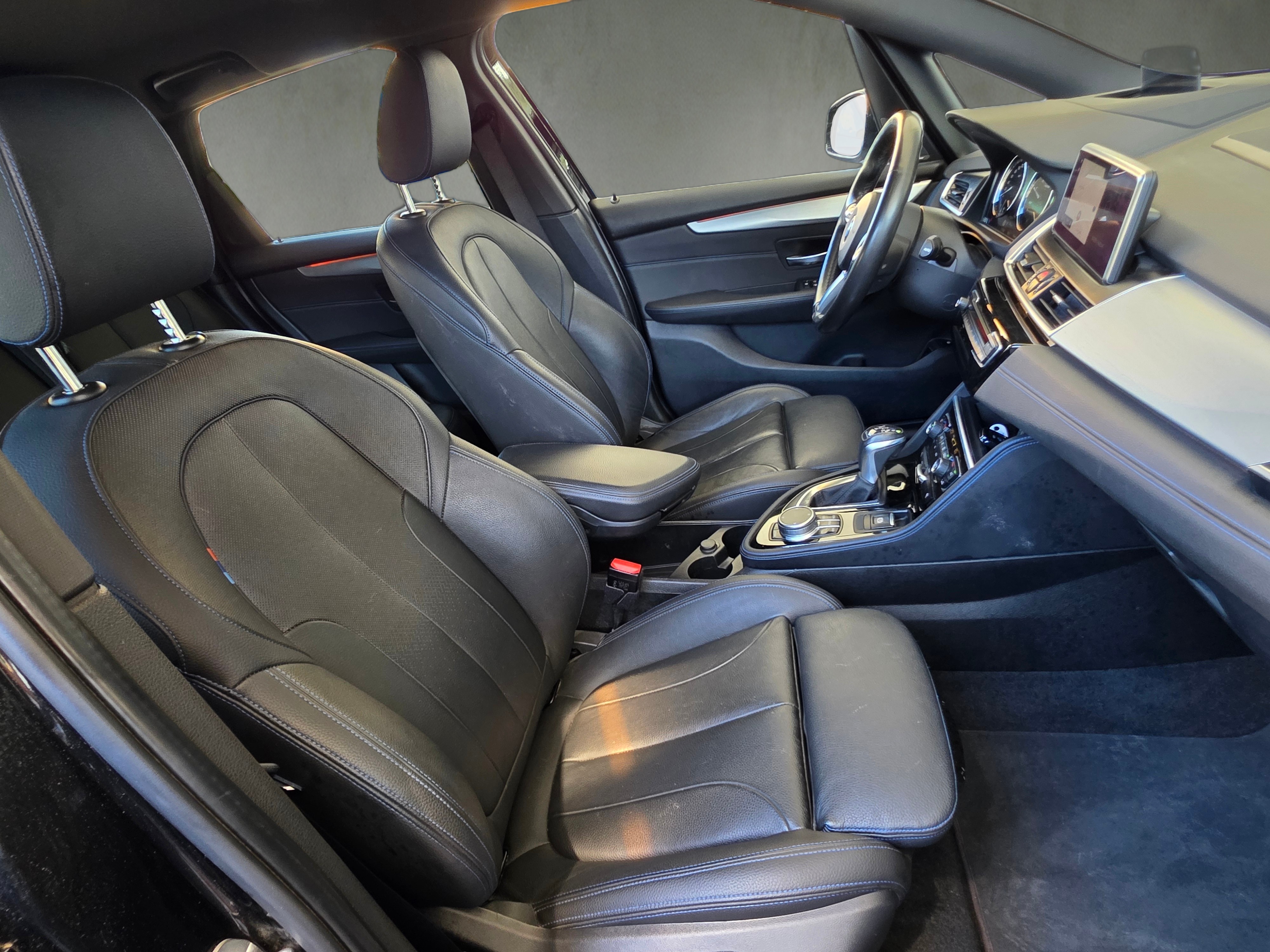 BMW 225xe iPerformance Active Tourer Steptronic M Sport — slika 15