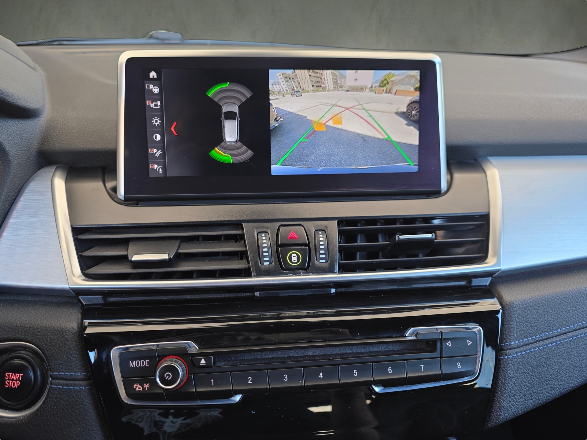BMW 225xe iPerformance Active Tourer Steptronic M Sport-image-17