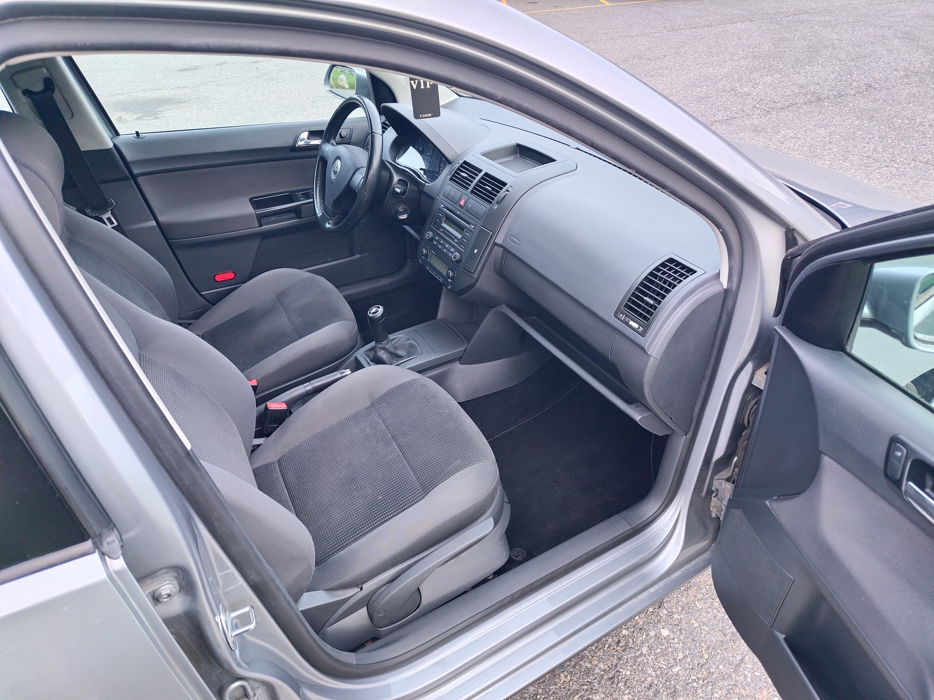 VW Polo 1.2 12V Comfortline-image-10