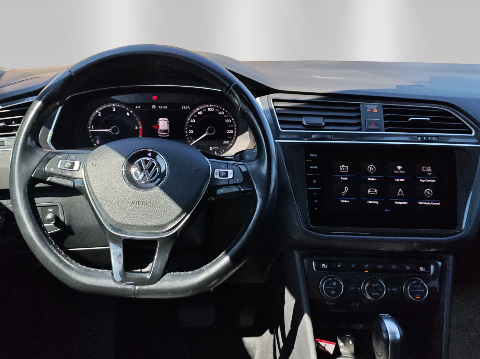 VW Tiguan Allspace 2.0 TDI SCR Highline 4Motion DSG-image-9