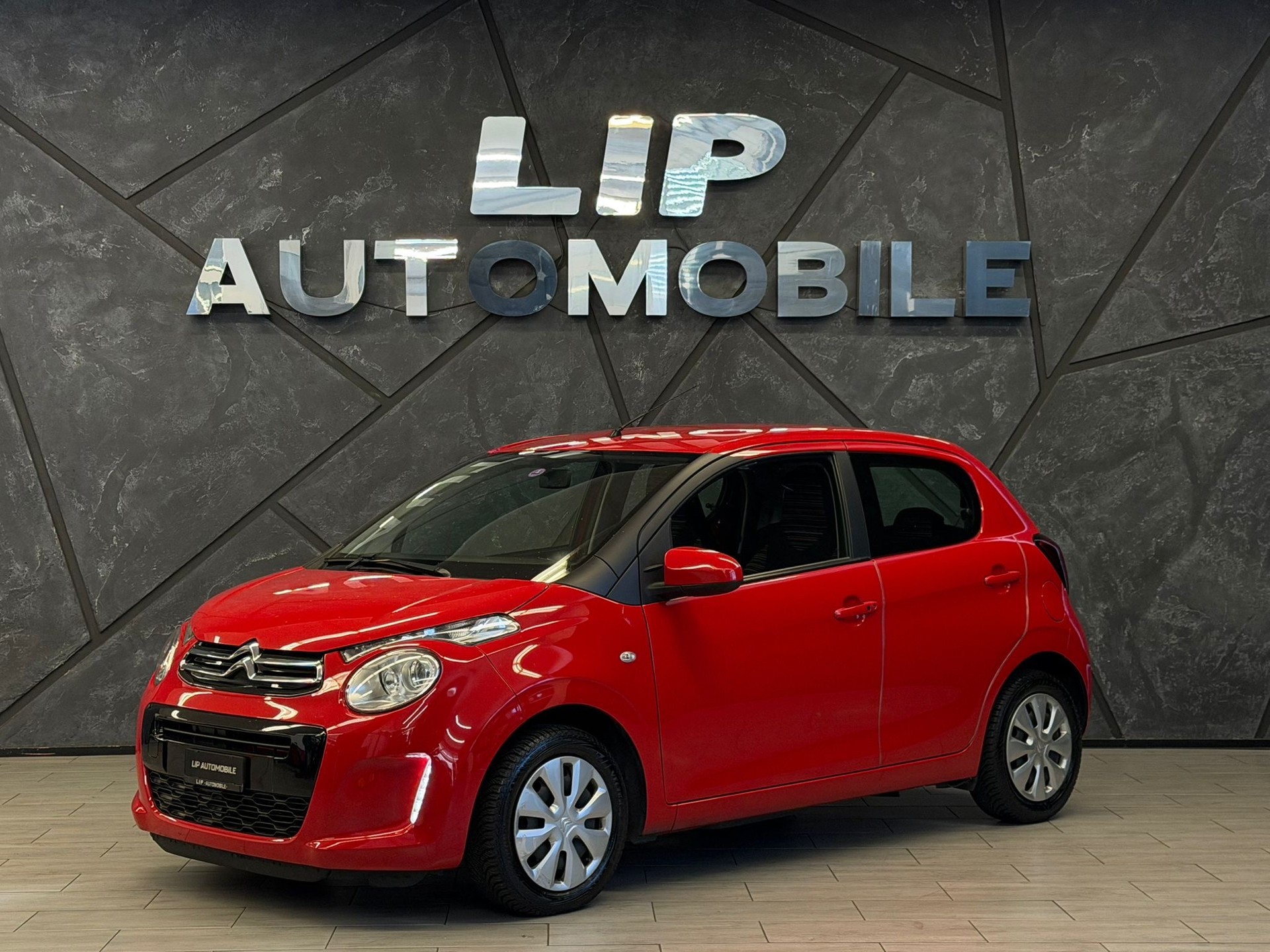 CITROEN C1 1.0 VTi Shine Airscape Stop&Start-image-0