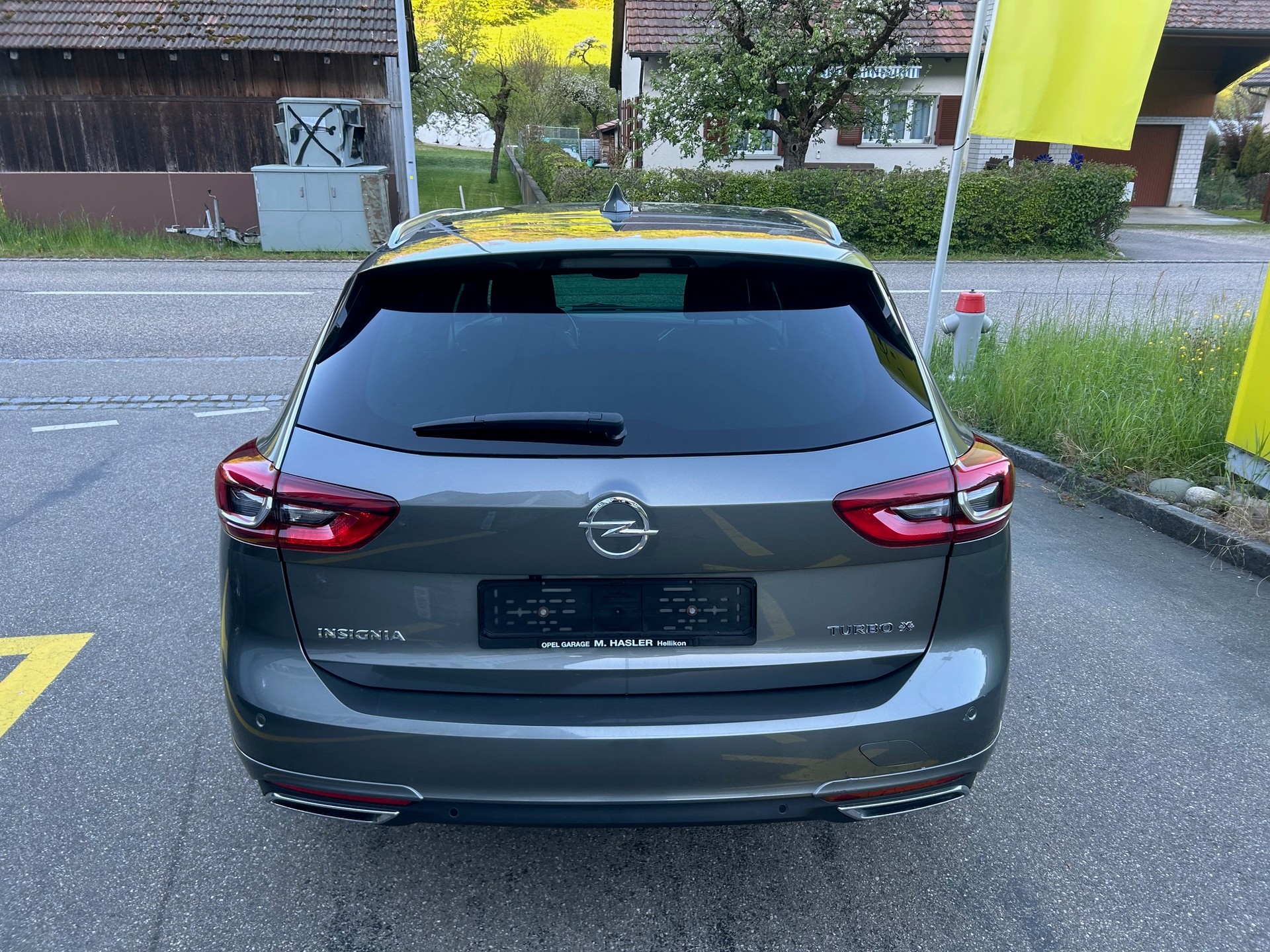 OPEL Insignia 2.0 T Sports Tourer Excellence 4WD Automat.-image-2