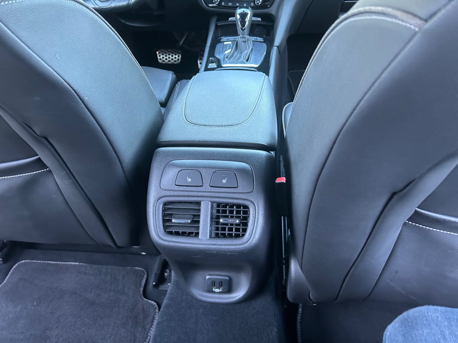OPEL Insignia 2.0 T Sports Tourer Excellence 4WD Automat.-image-7