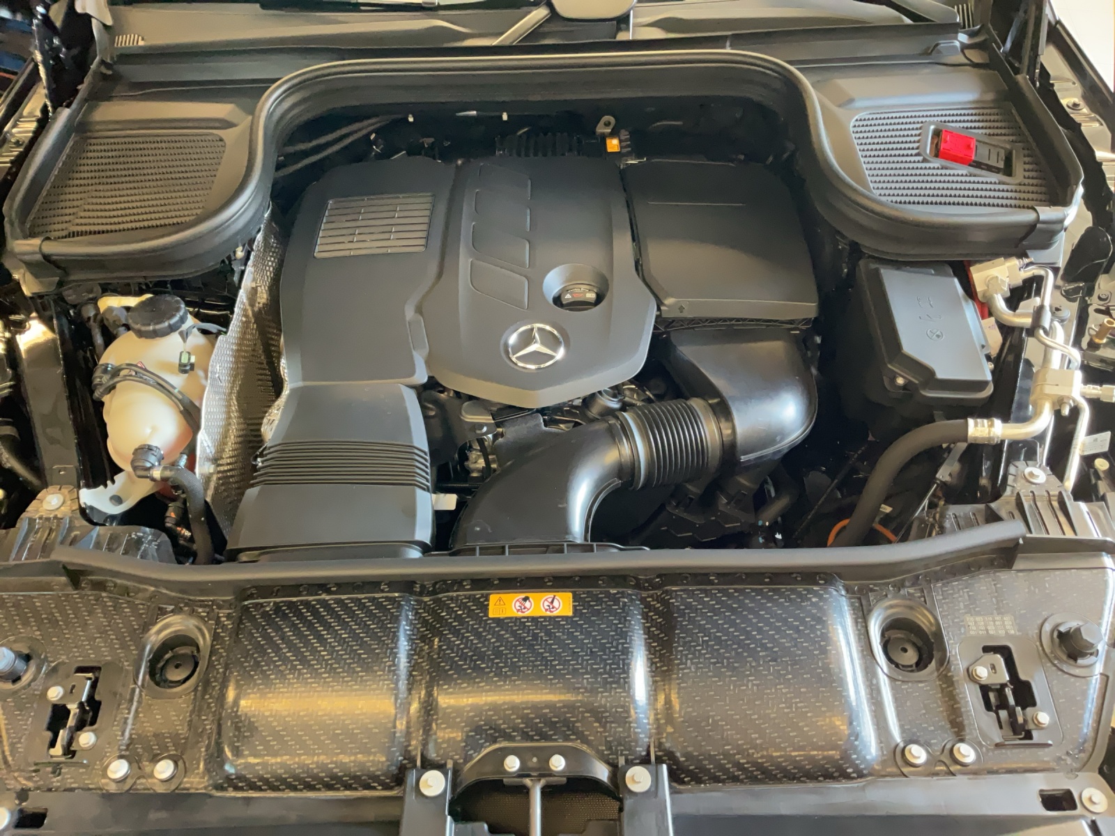 MERCEDES-BENZ GLE 300 d 4Matic AMG-image-17