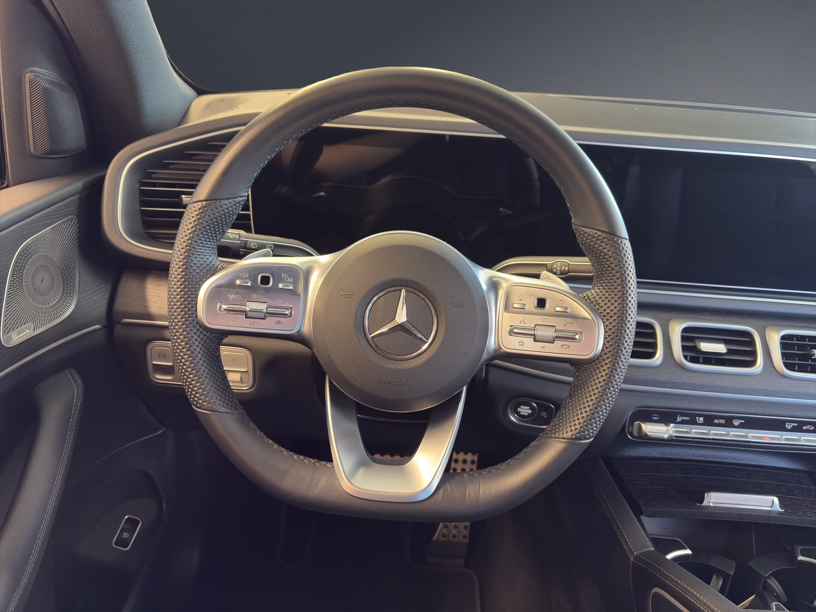 MERCEDES-BENZ GLE 300 d 4Matic AMG-image-9