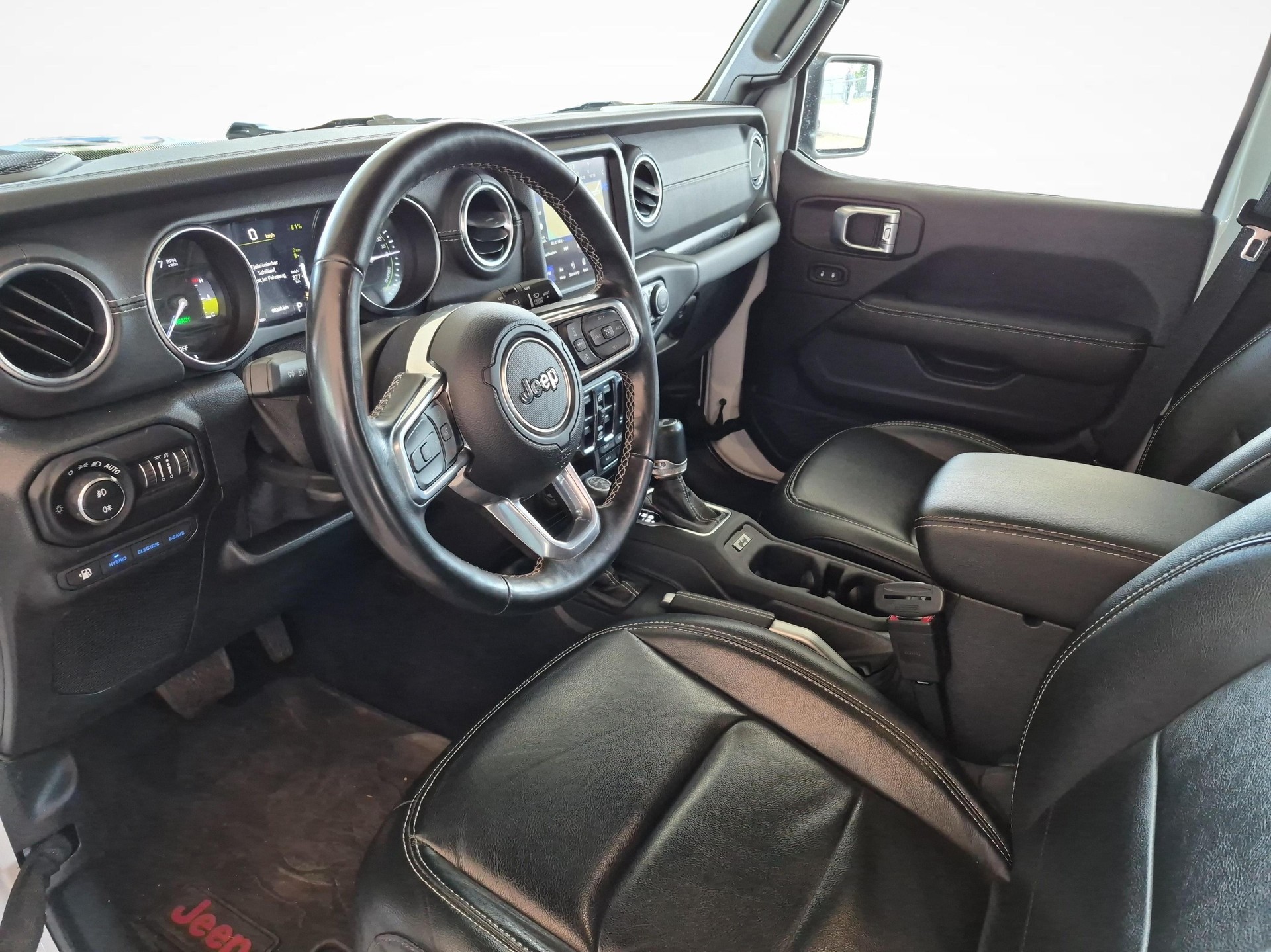 JEEP Wrangler 2.0 Turbo 80th Anniversary-image-12