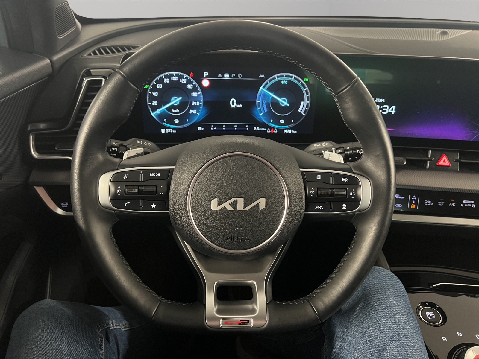 KIA Sportage 1.6 T PHEV GT-Line-image-6