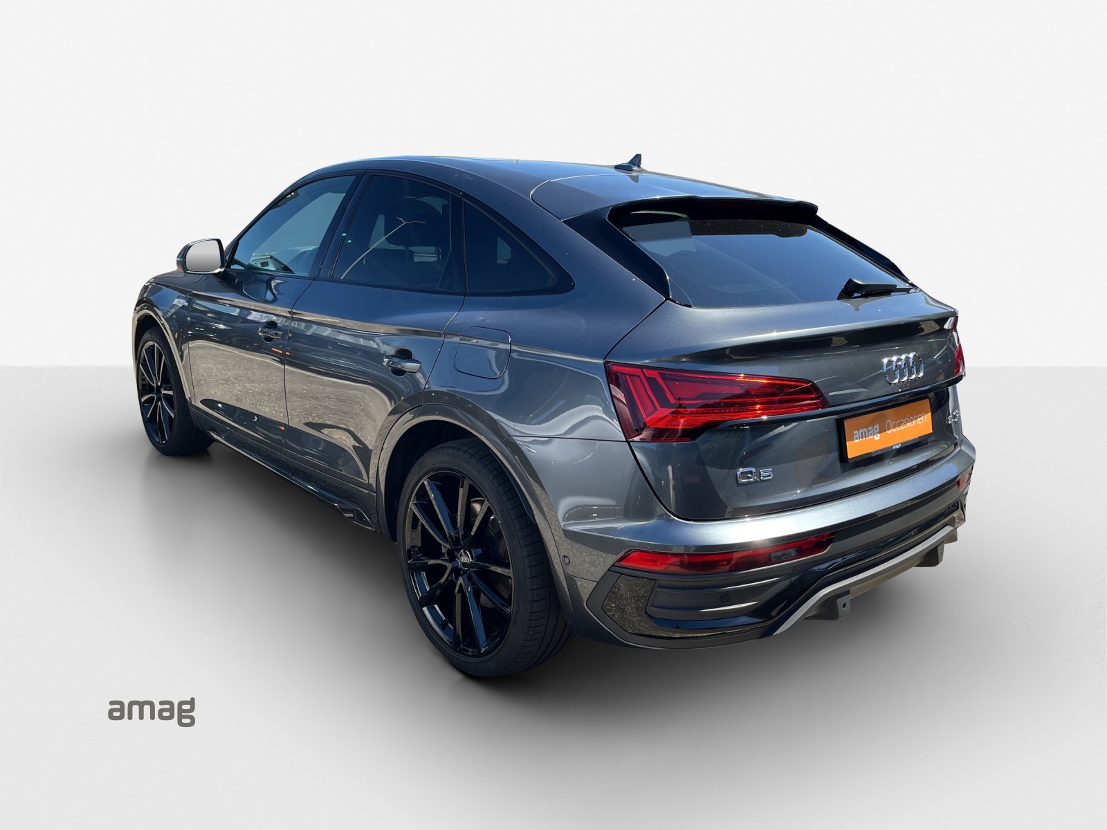 AUDI Q5 Sportback 50 TFSI e PHEV S line quattro S-tronic-image-2