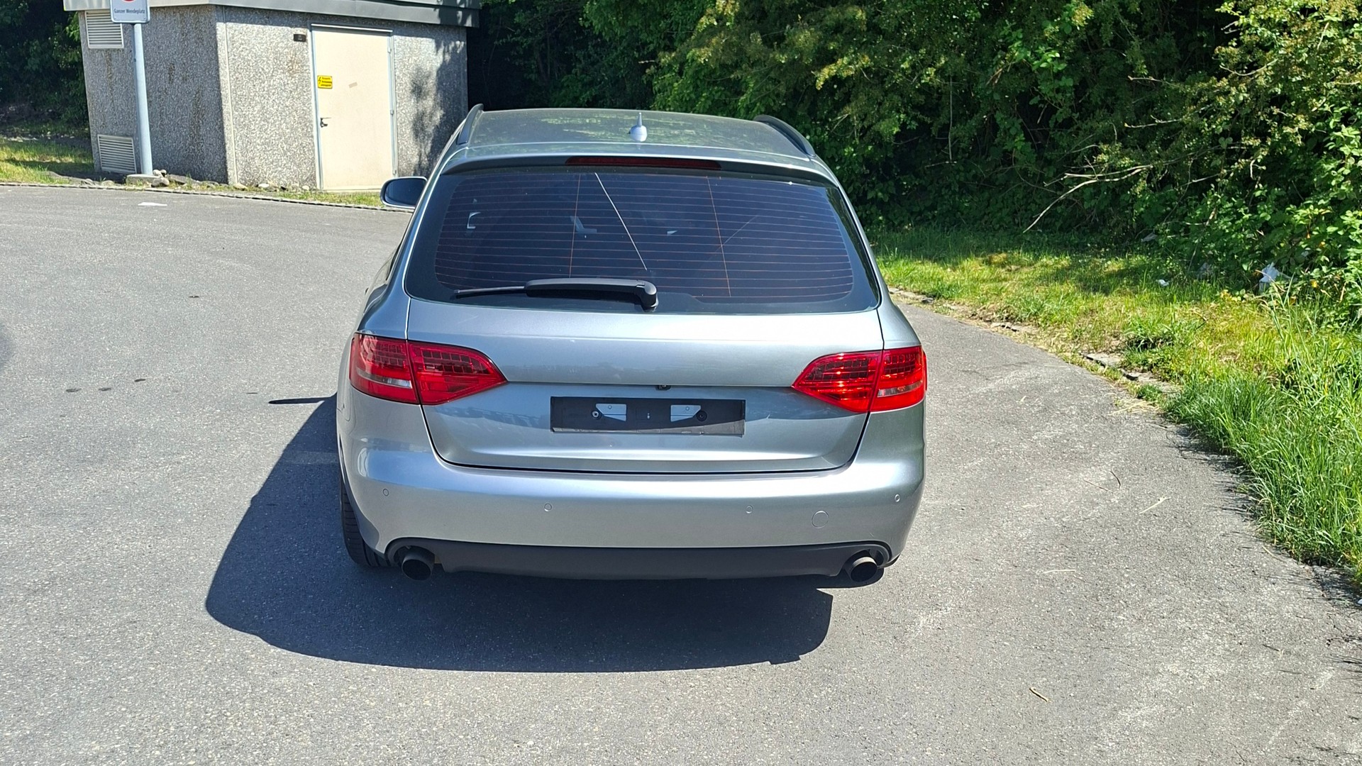 AUDI A4 Avant 2.0 TFSI quattro S-tronic-image-3