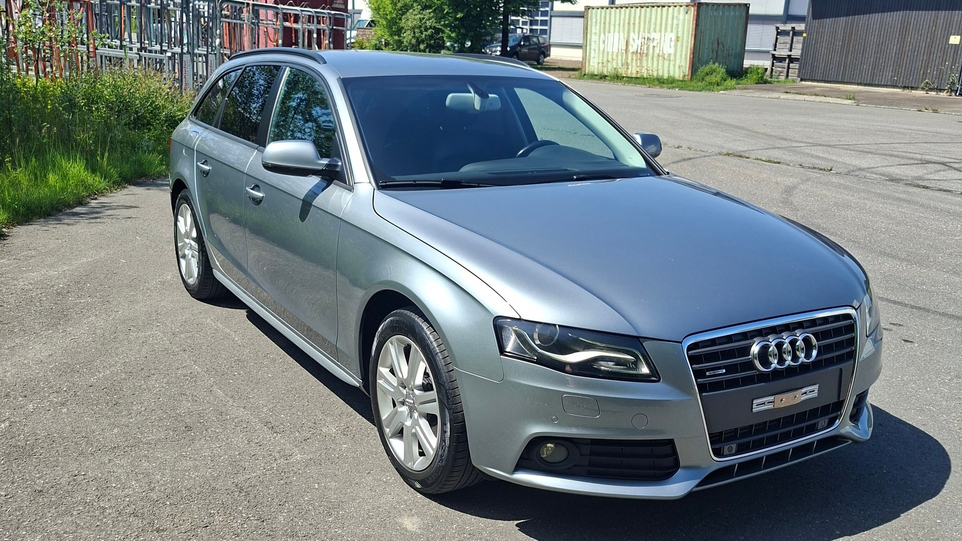 AUDI A4 Avant 2.0 TFSI quattro S-tronic-image-5