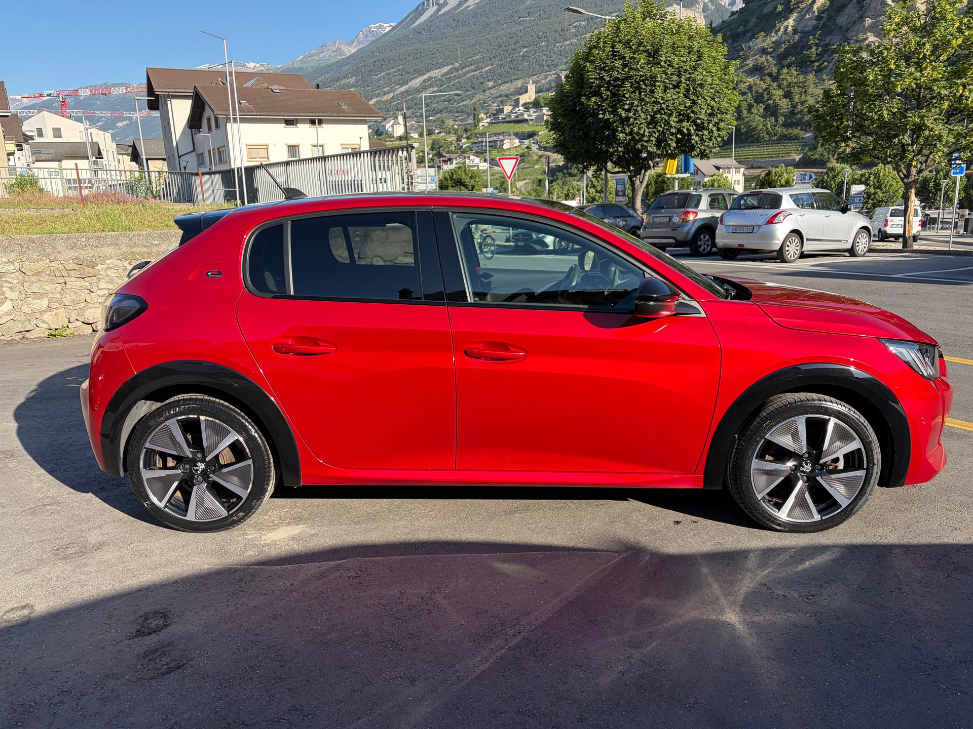 PEUGEOT 208 Elektrik GT Pack-image-5