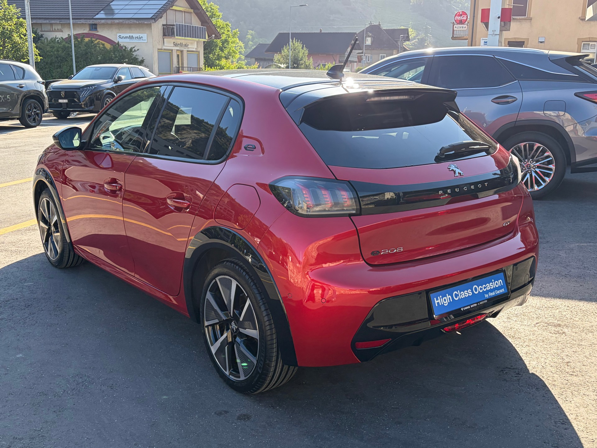 PEUGEOT 208 Elektrik GT Pack-image-2