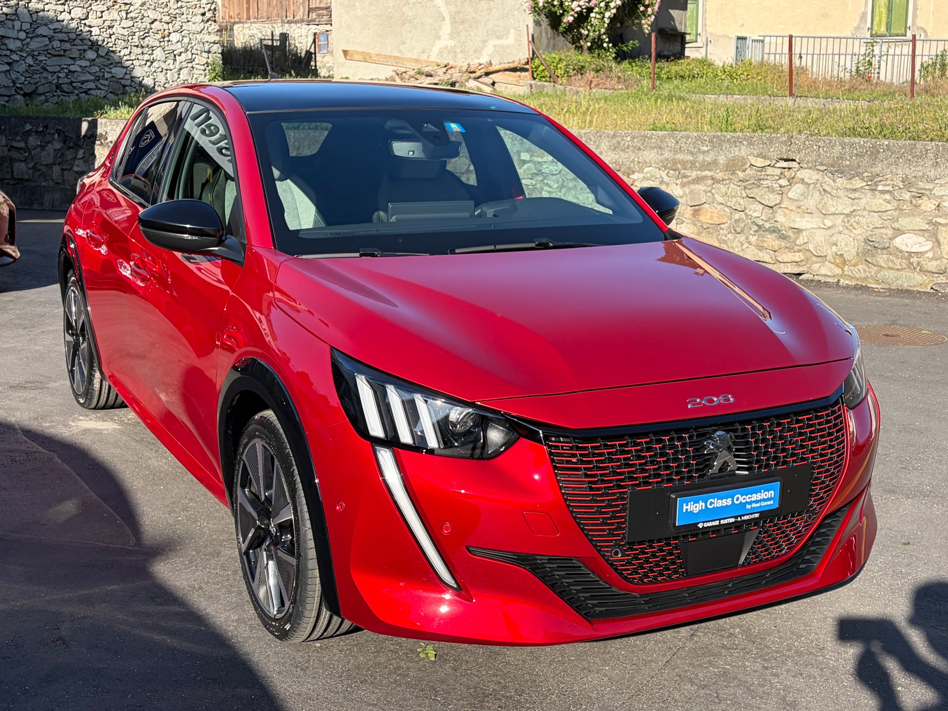 PEUGEOT 208 Elektrik GT Pack-image-6