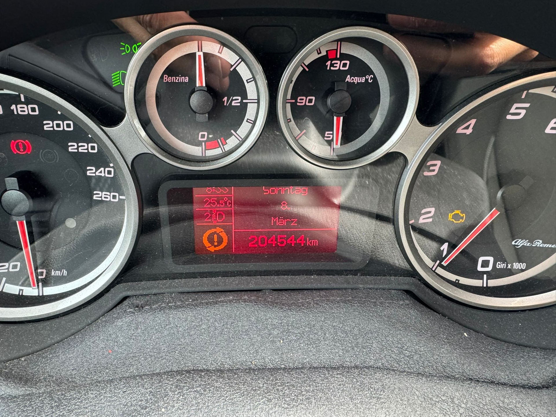 ALFA ROMEO MiTo 1.4 Distinctive-image-9